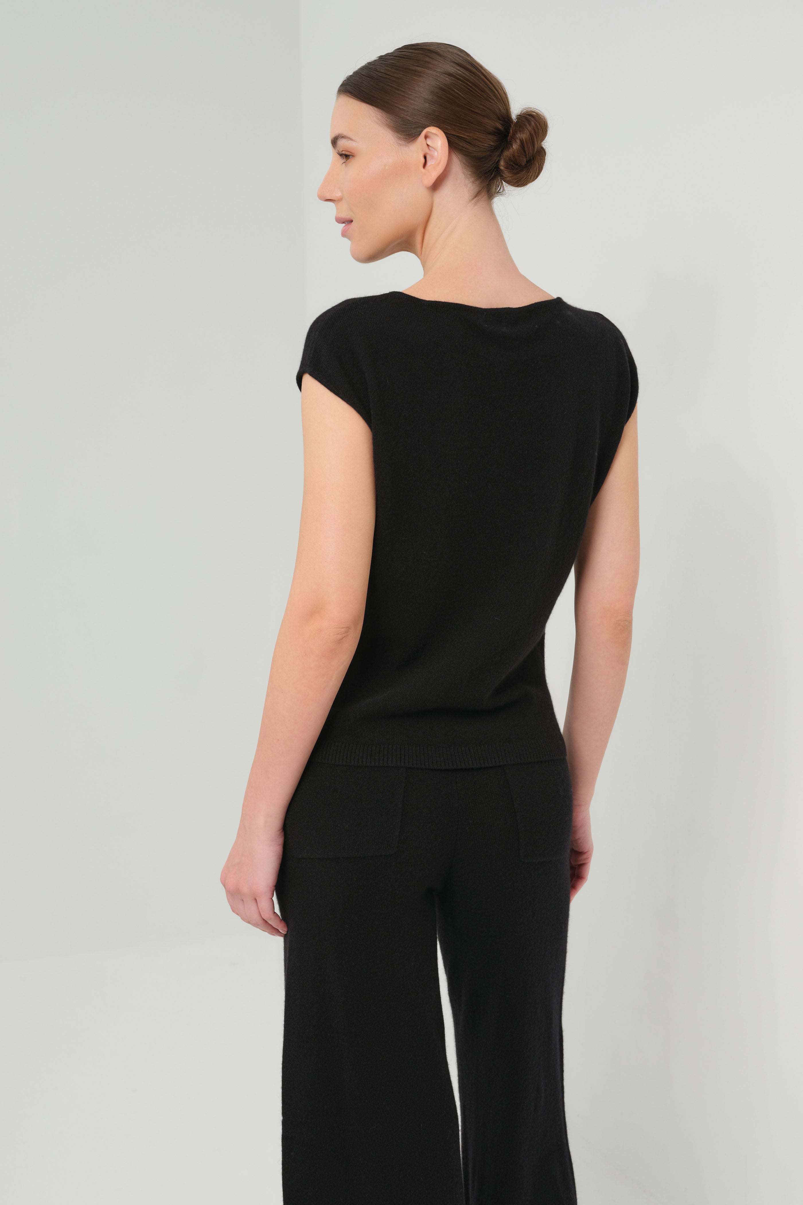 Cashmere Traveler Tee
