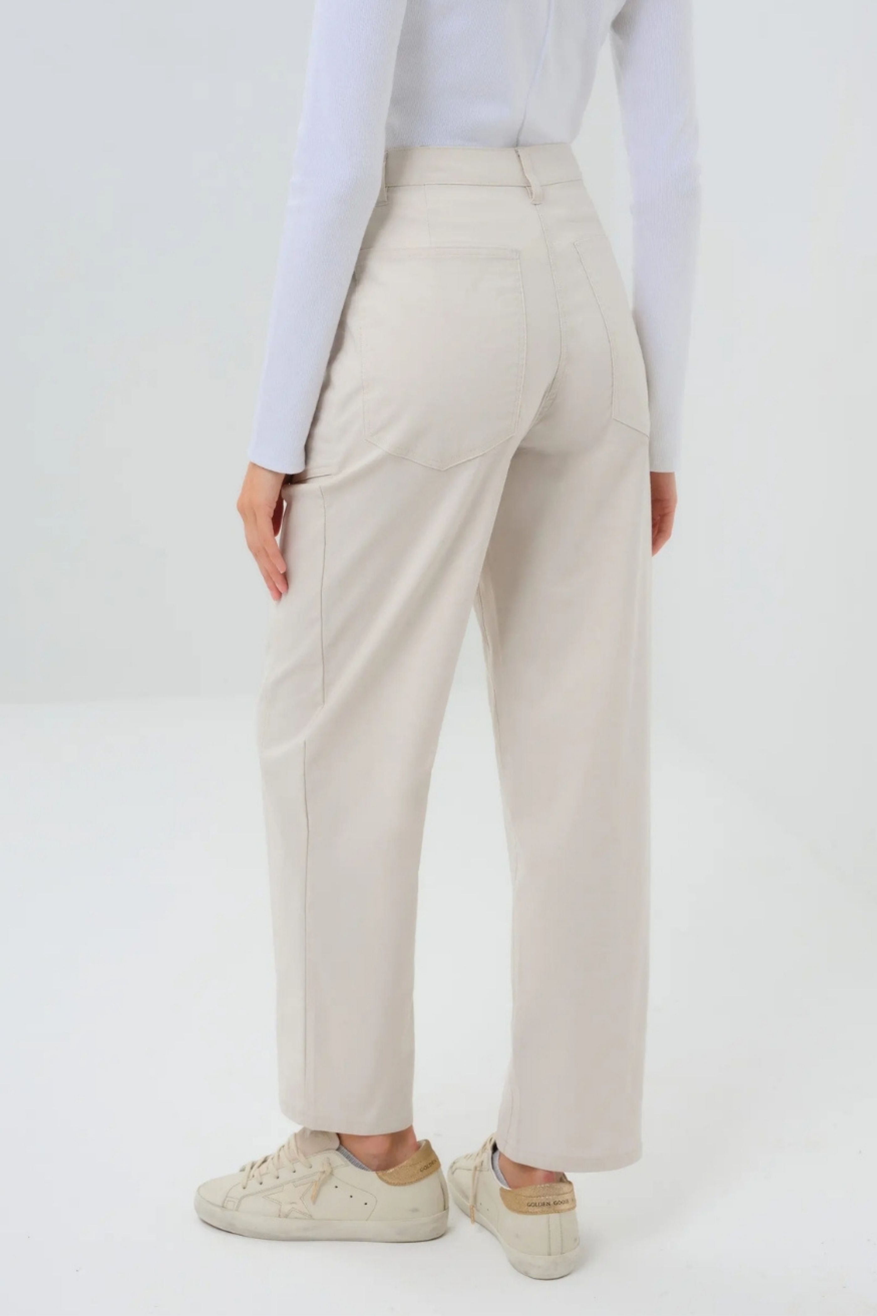 Liv Relaxed Light Barrel Pant in Stone