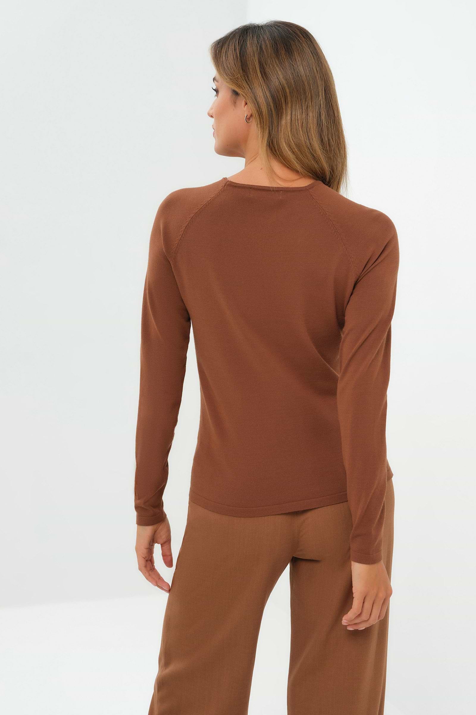 Connie Sweater Knit Baseball Sleeve Shirt in Brunette