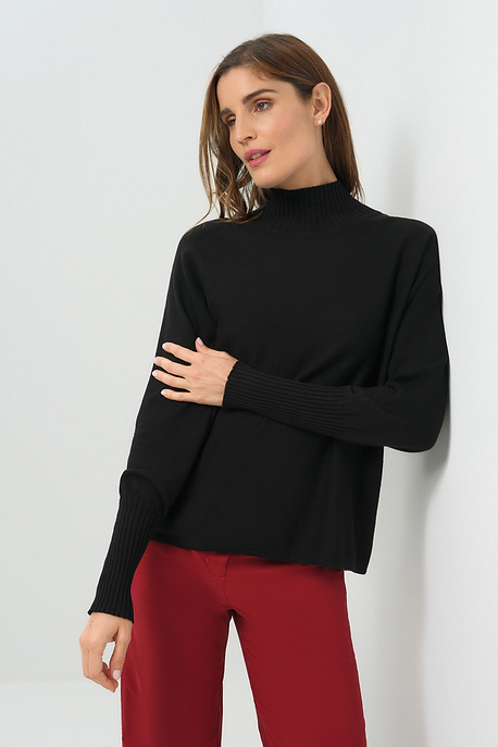 Bexley Relaxed Sweater with Mockneck