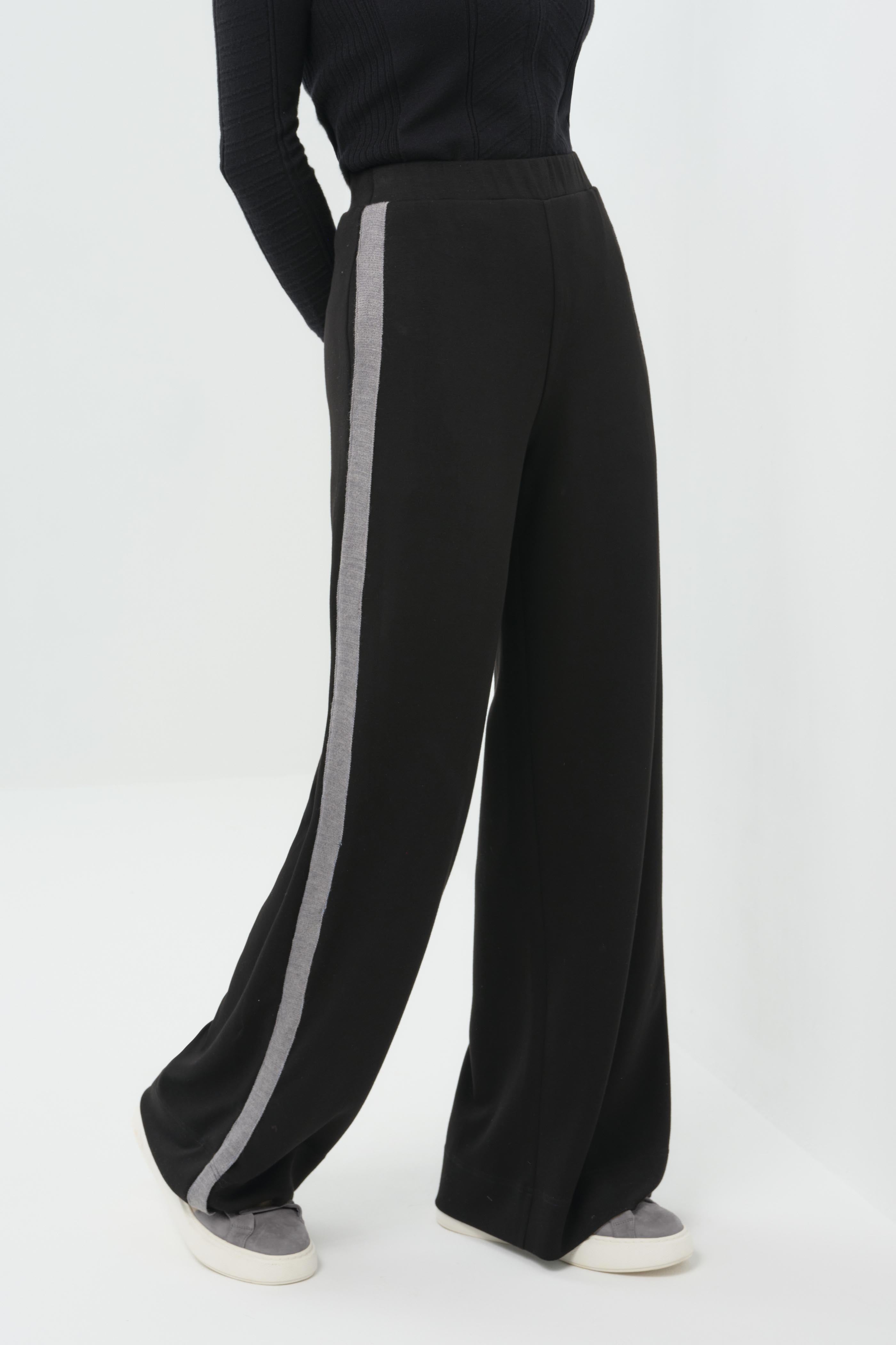 Mita Scuba Pull On Wide Leg Pant
