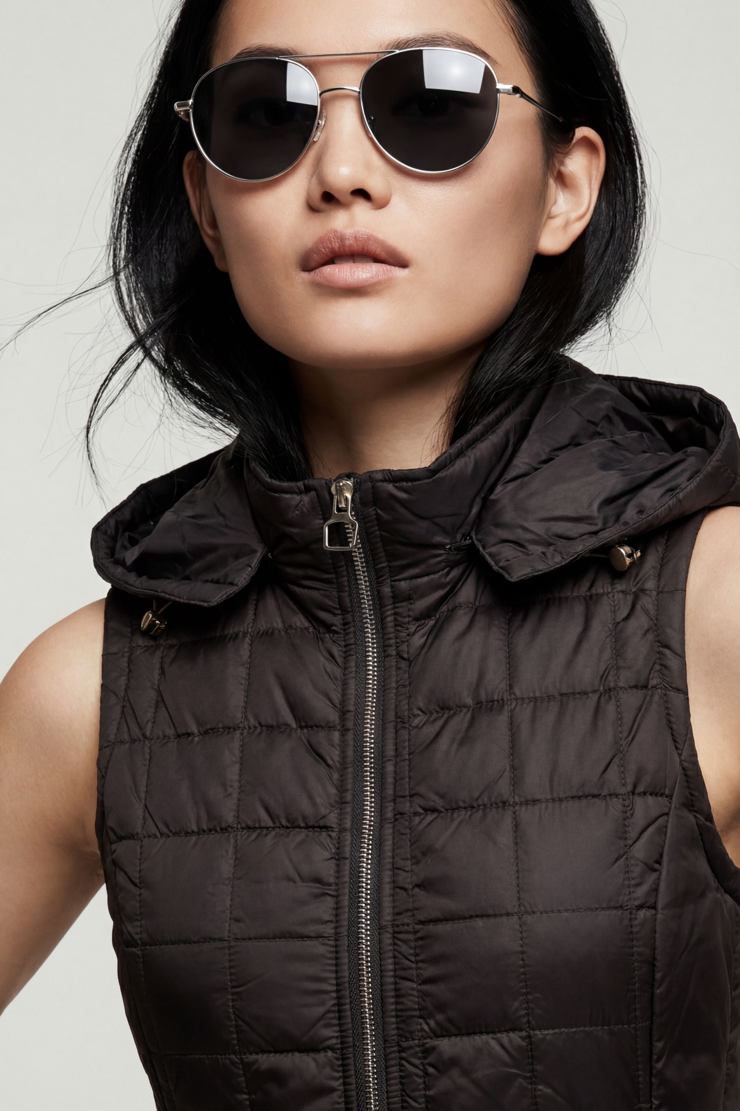HOODED MONTREAL // Quilted Vest W/ Removable Hood