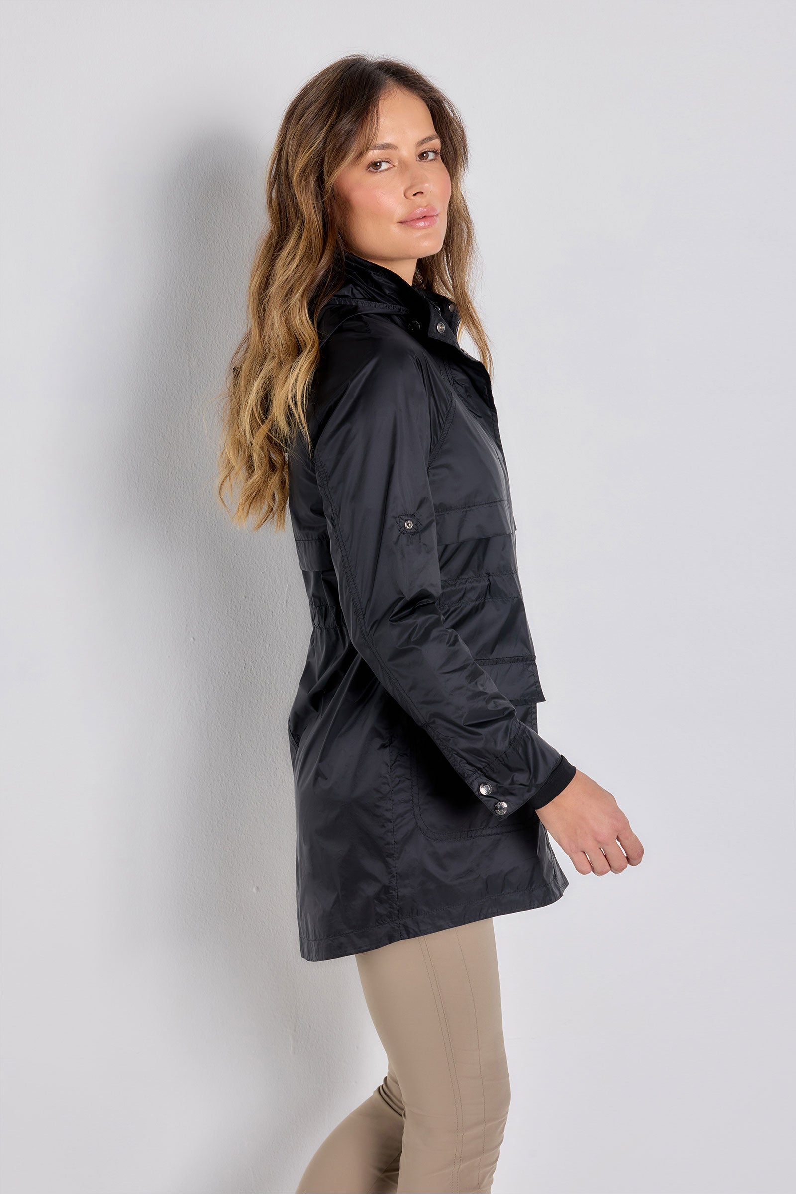 Black || Ramona Windbreaker Jacket