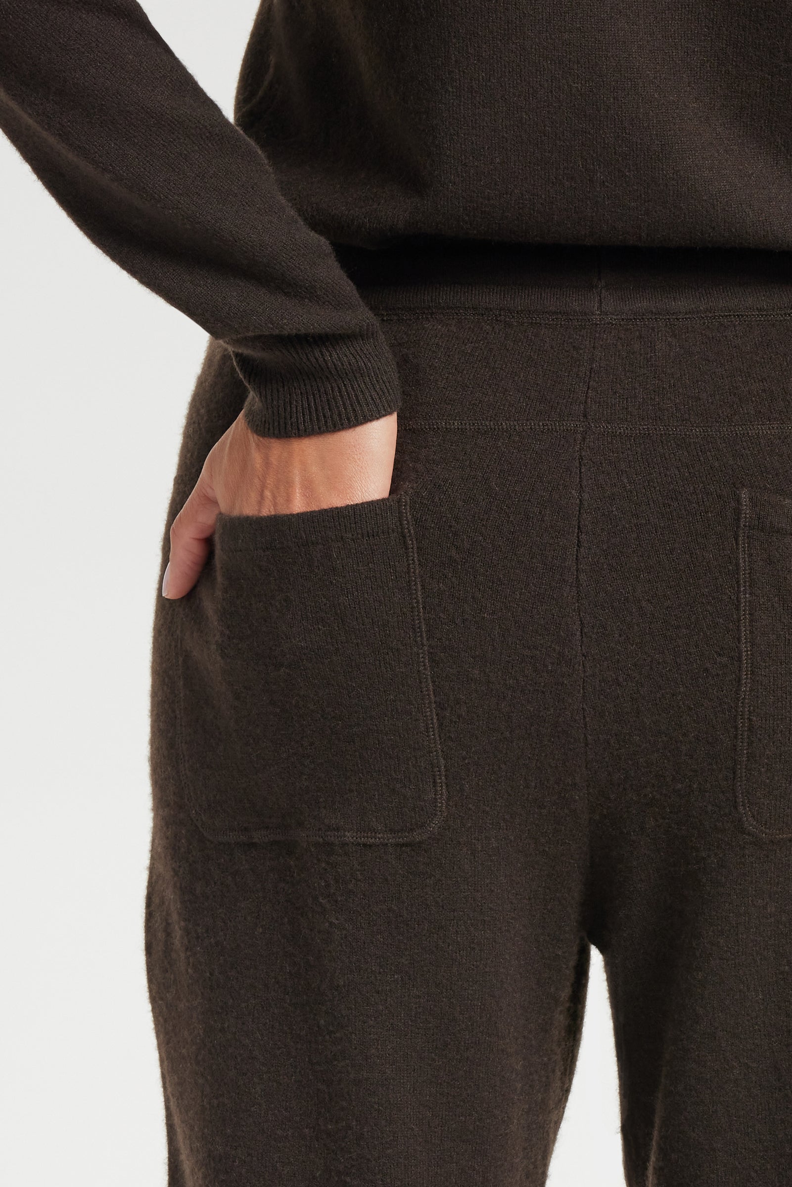 Londone Cashmere Relaxed Fit Jogger