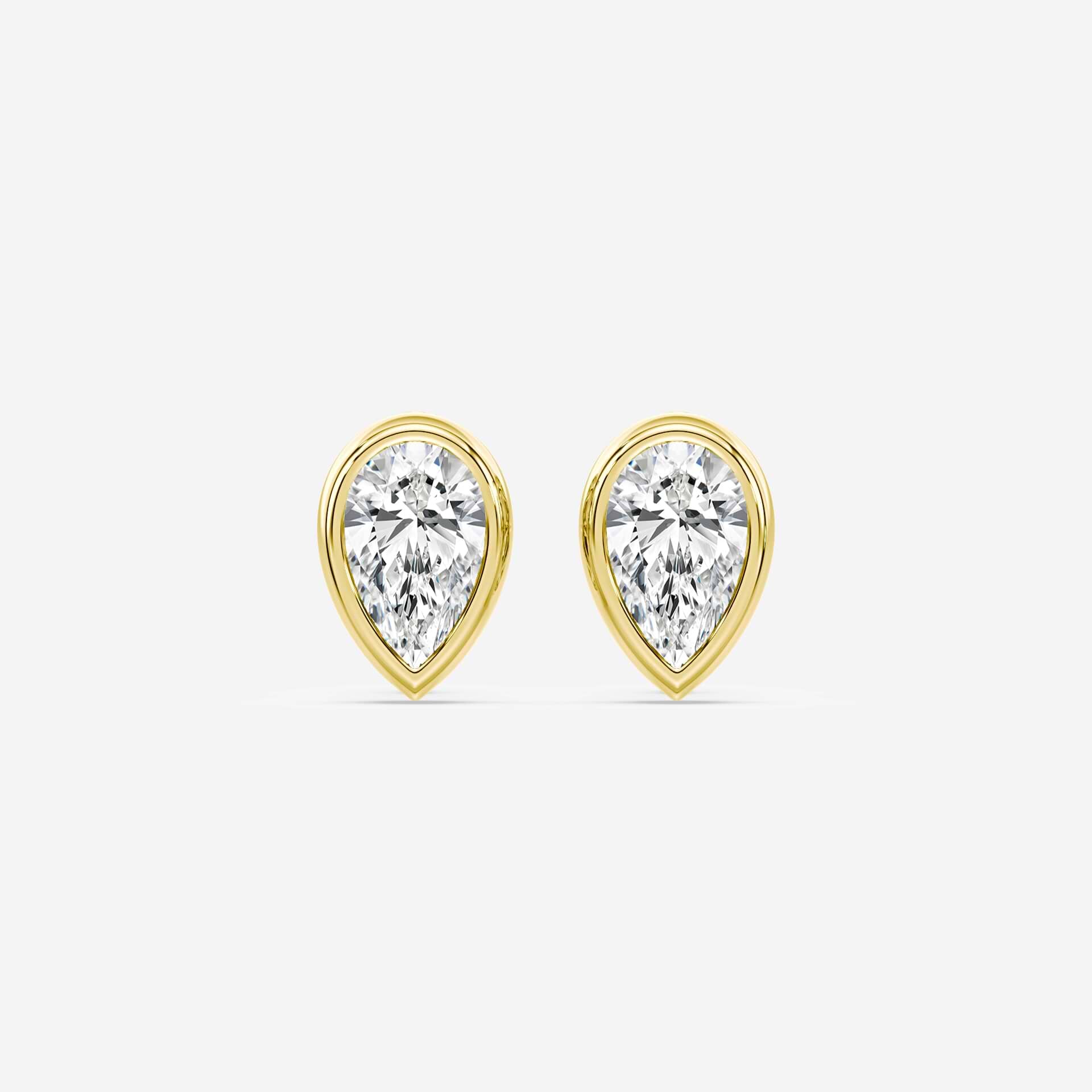 Oval Dewdrop Studs