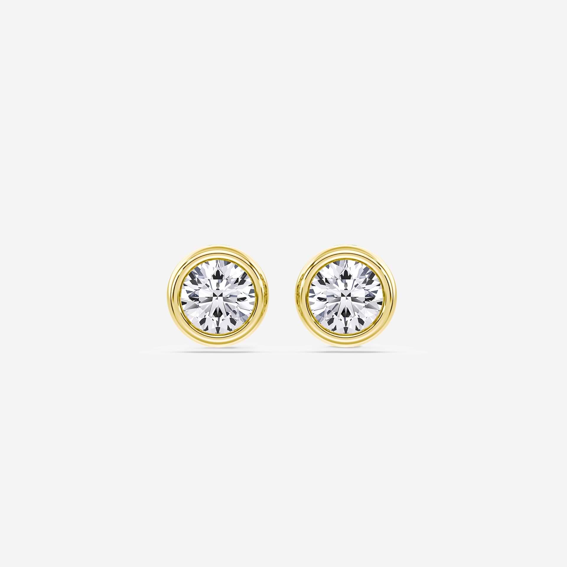 Oval Dewdrop Studs
