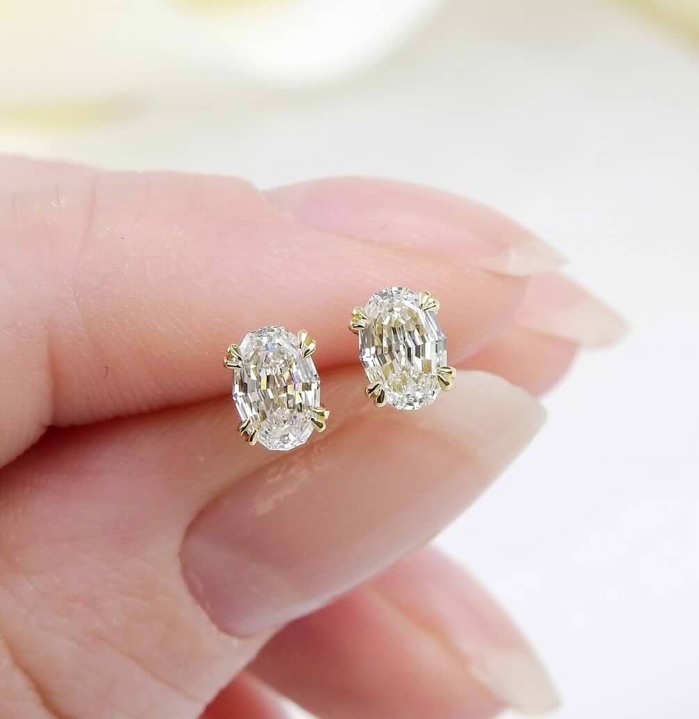 Oval cut diamond earrings hotsell