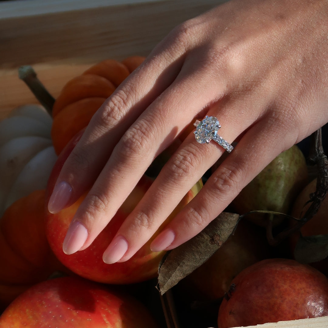 Oval 3.23ct G VS2 IGI Lab Diamond Wide Pave Band Ring