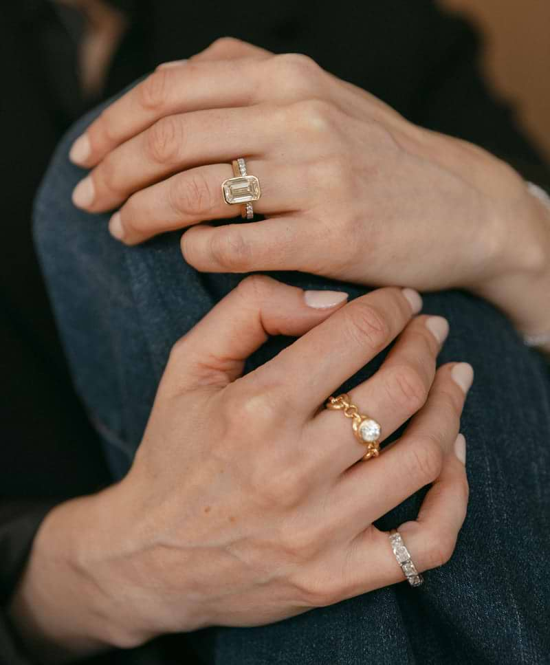 Hands with Diamonds Rings 