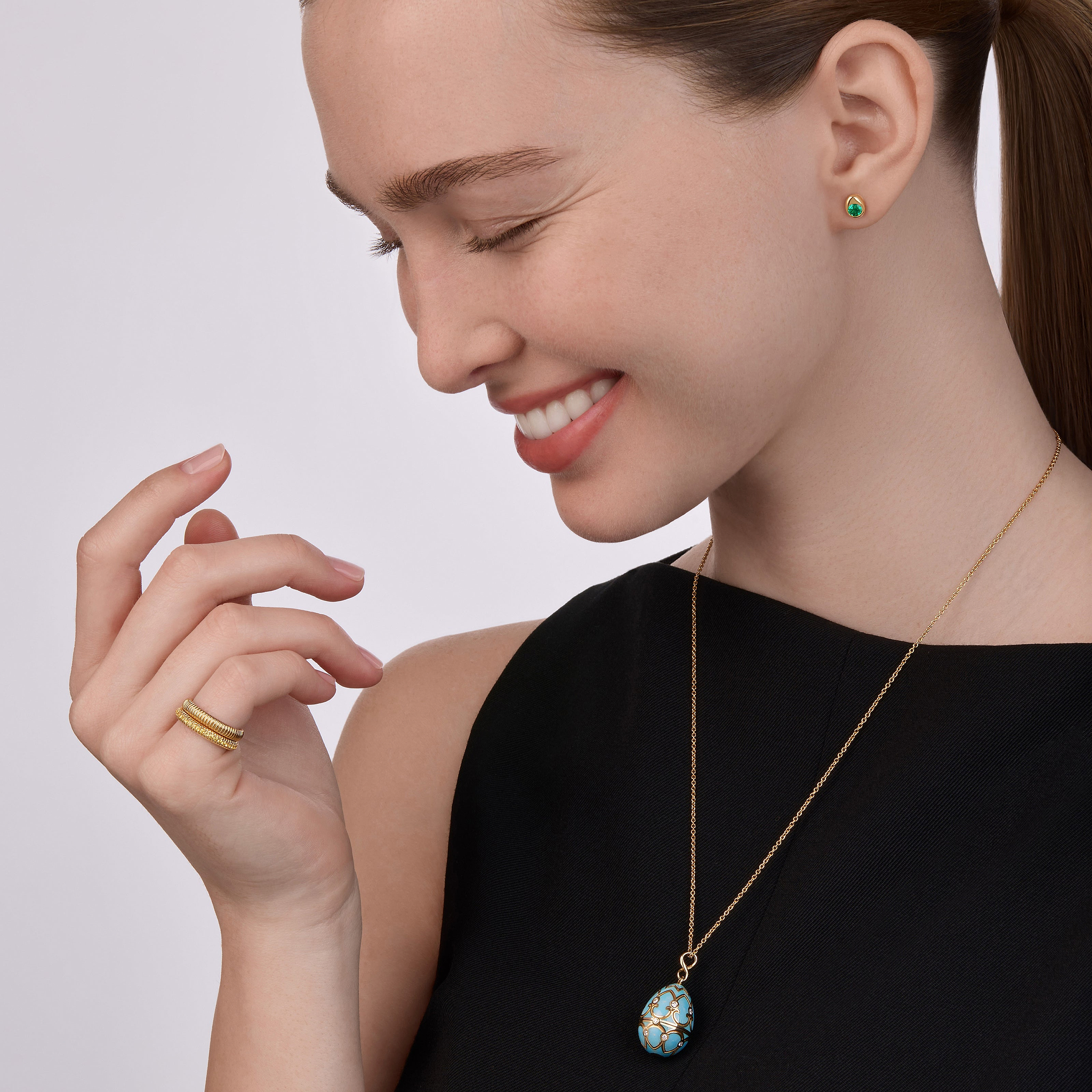 宇宙曲线翡翠耳钉