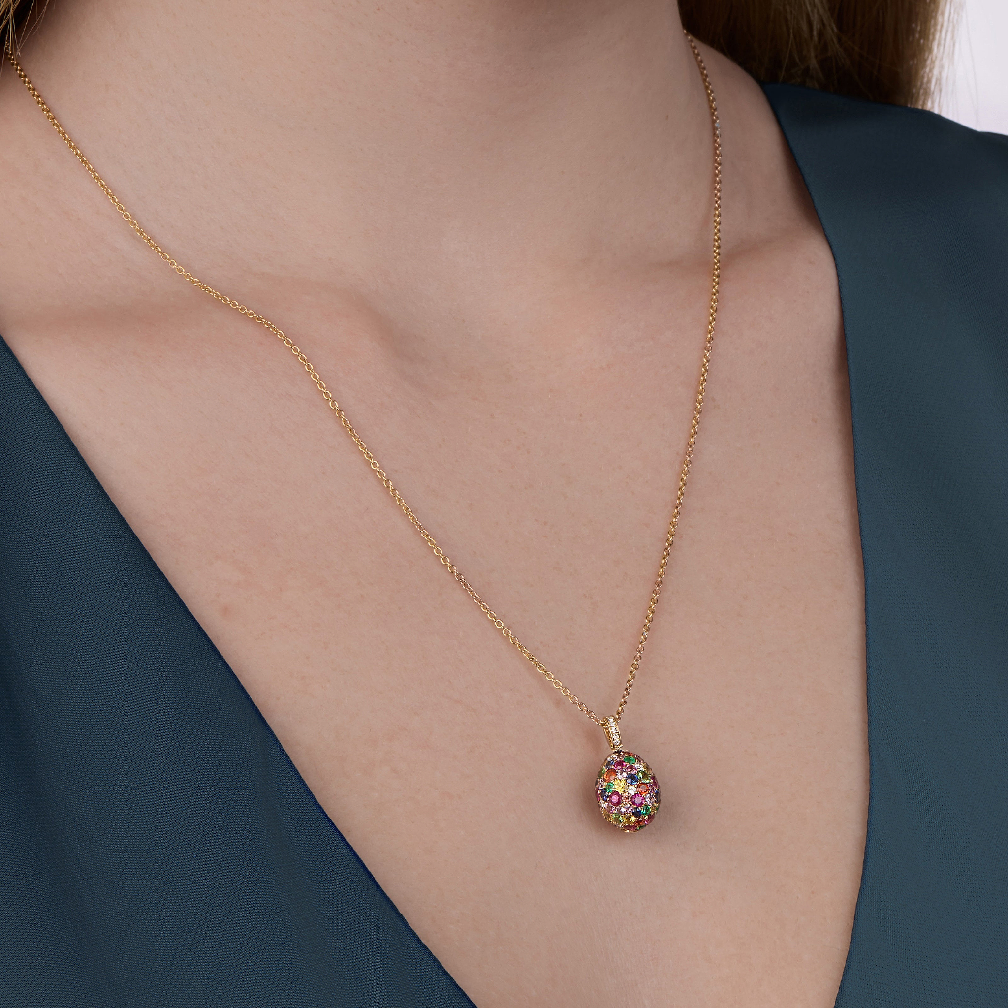 Ciondolo a forma di uovo