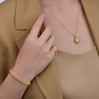 Forever Mini Fluted Diamond Pendant