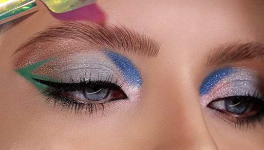 Colorful Statement Eye Makeup Ft. The ND MINI PASTEL EYESHADOW PALETTE & PLEXI GLOW HIGHLIGHTER
