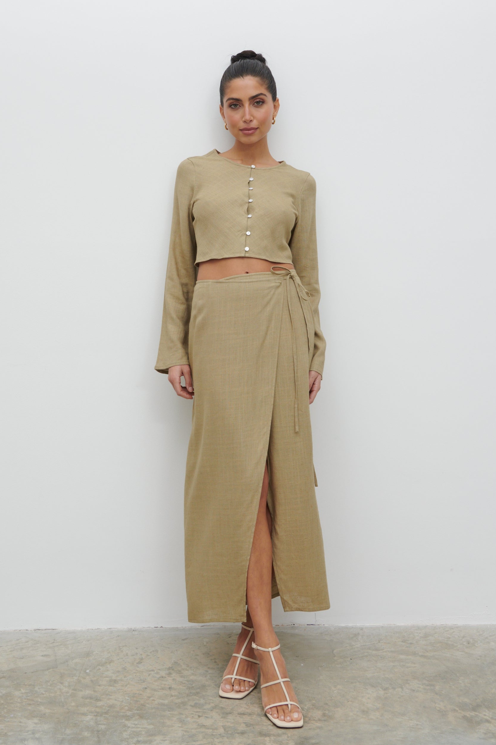 Abigail Button Front Linen Blouse - Olive