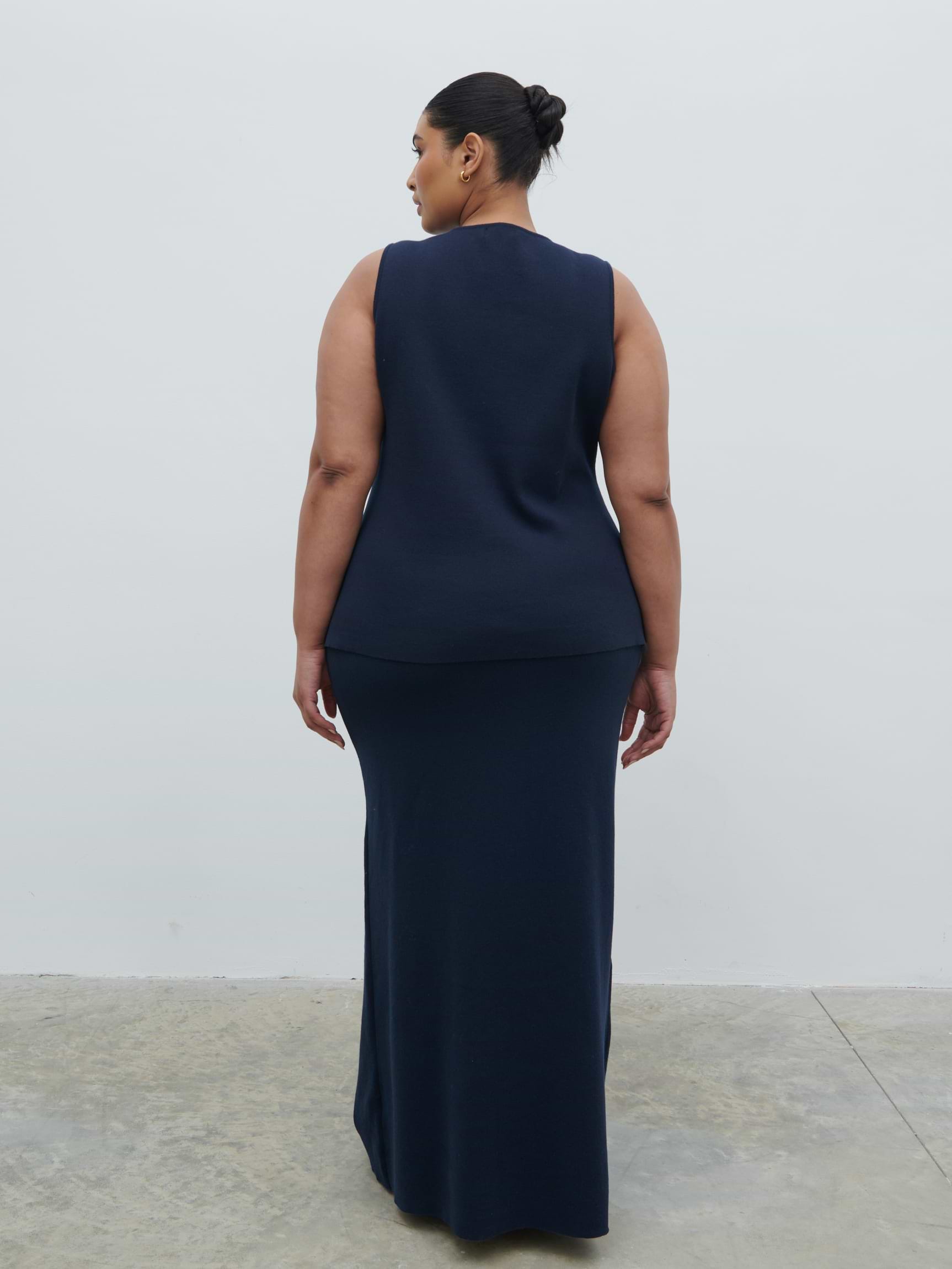 Alba Knit Maxi Skirt Curve - Navy