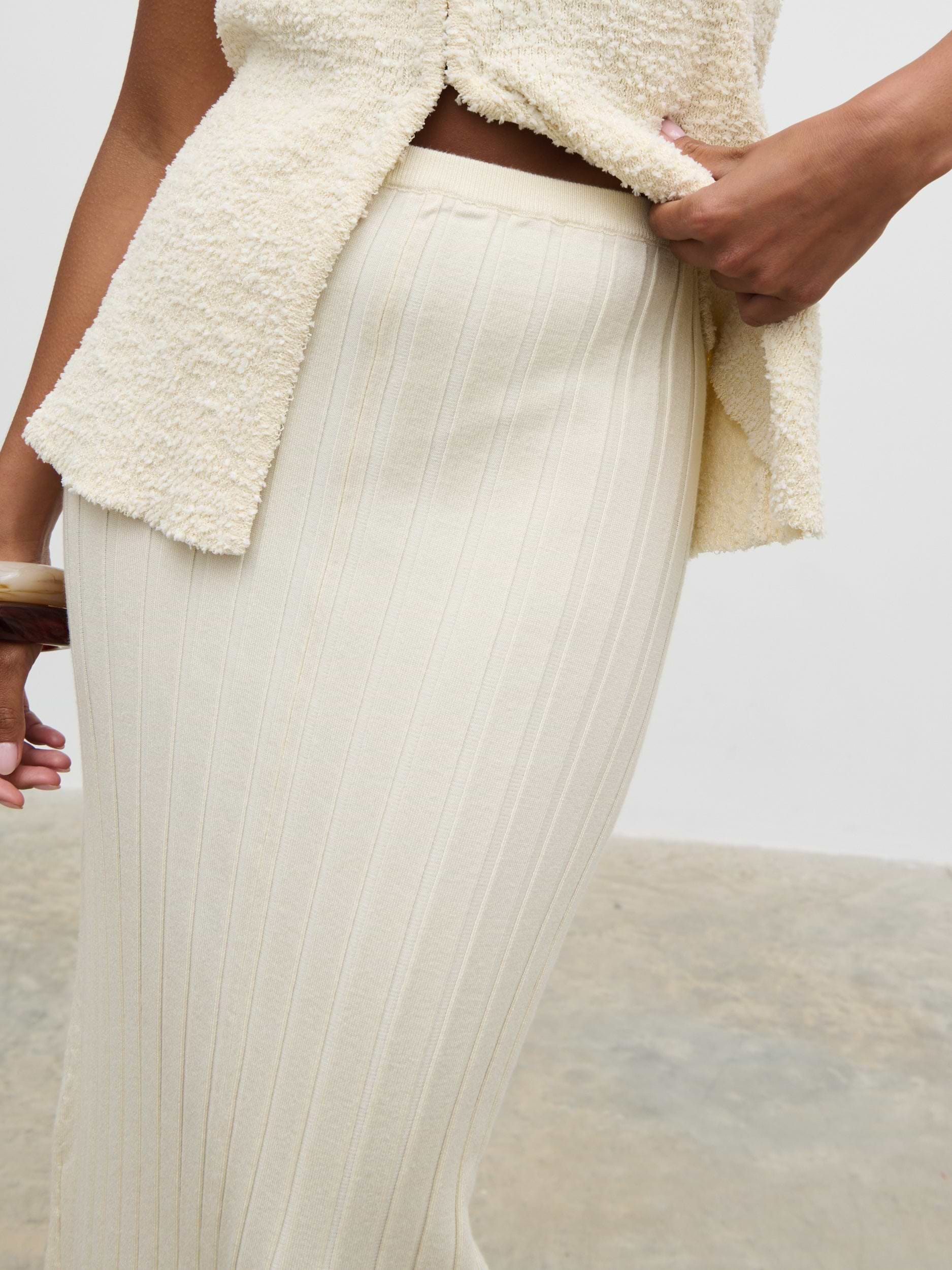 Alma Pleated Knit Maxi Skirt - Cream