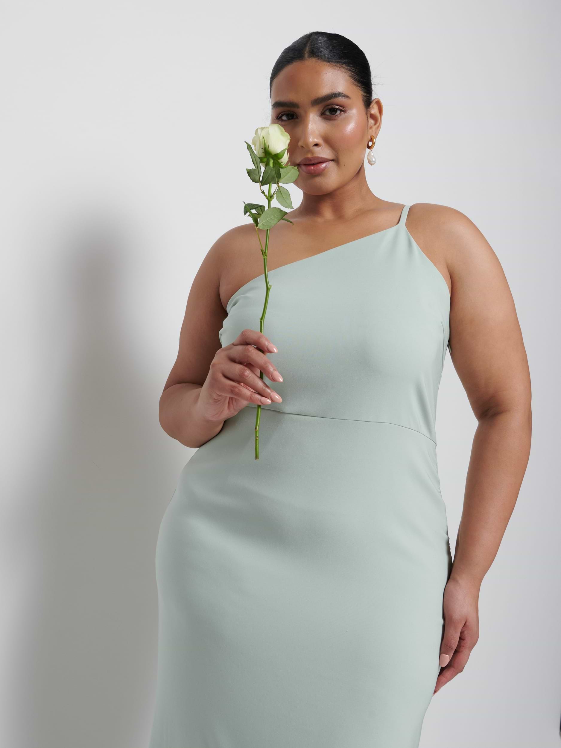 Amelia Crepe Maxi Bridesmaid Dress Curve - Sage