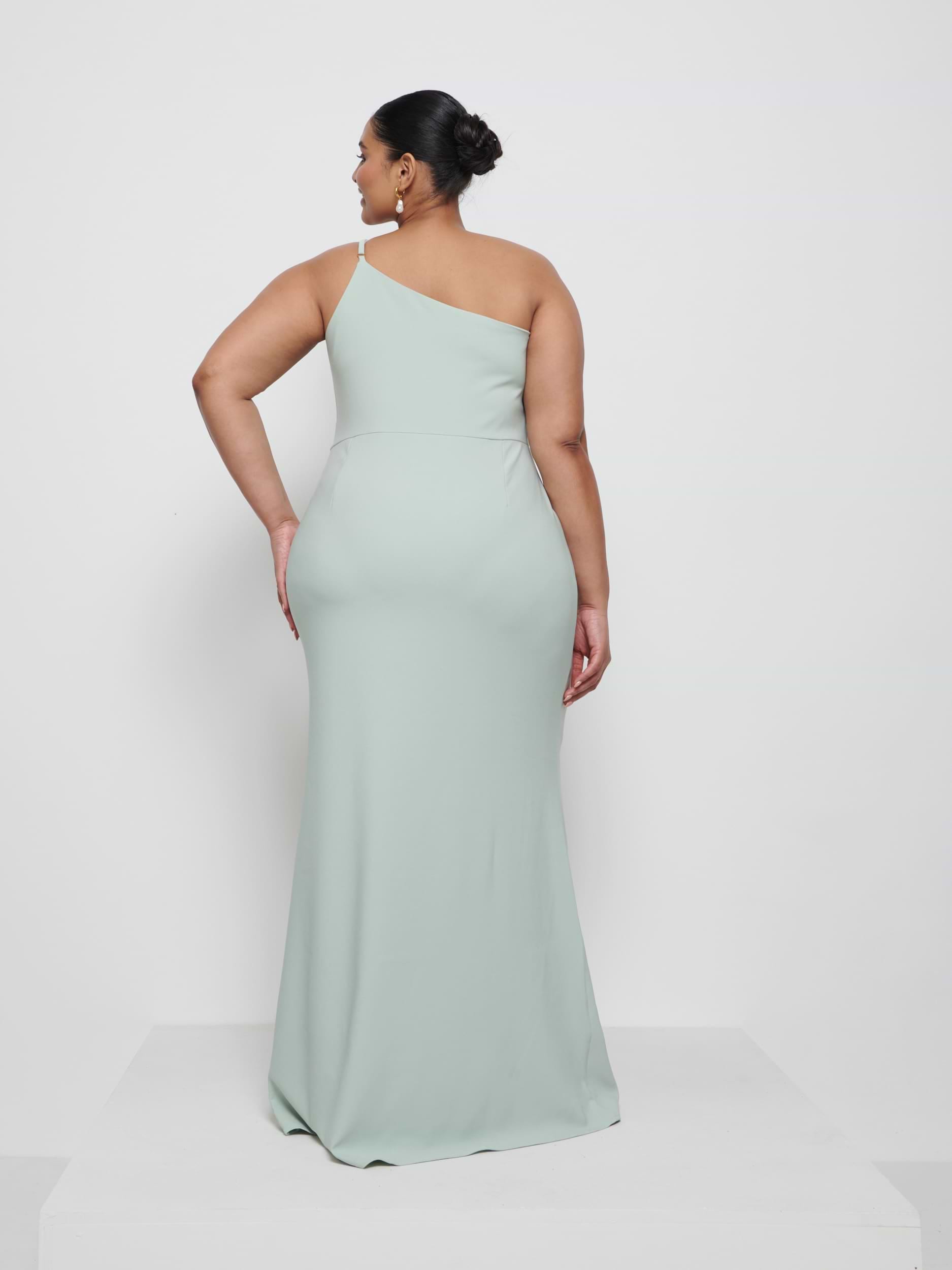 Amelia Crepe Maxi Bridesmaid Dress Curve - Sage