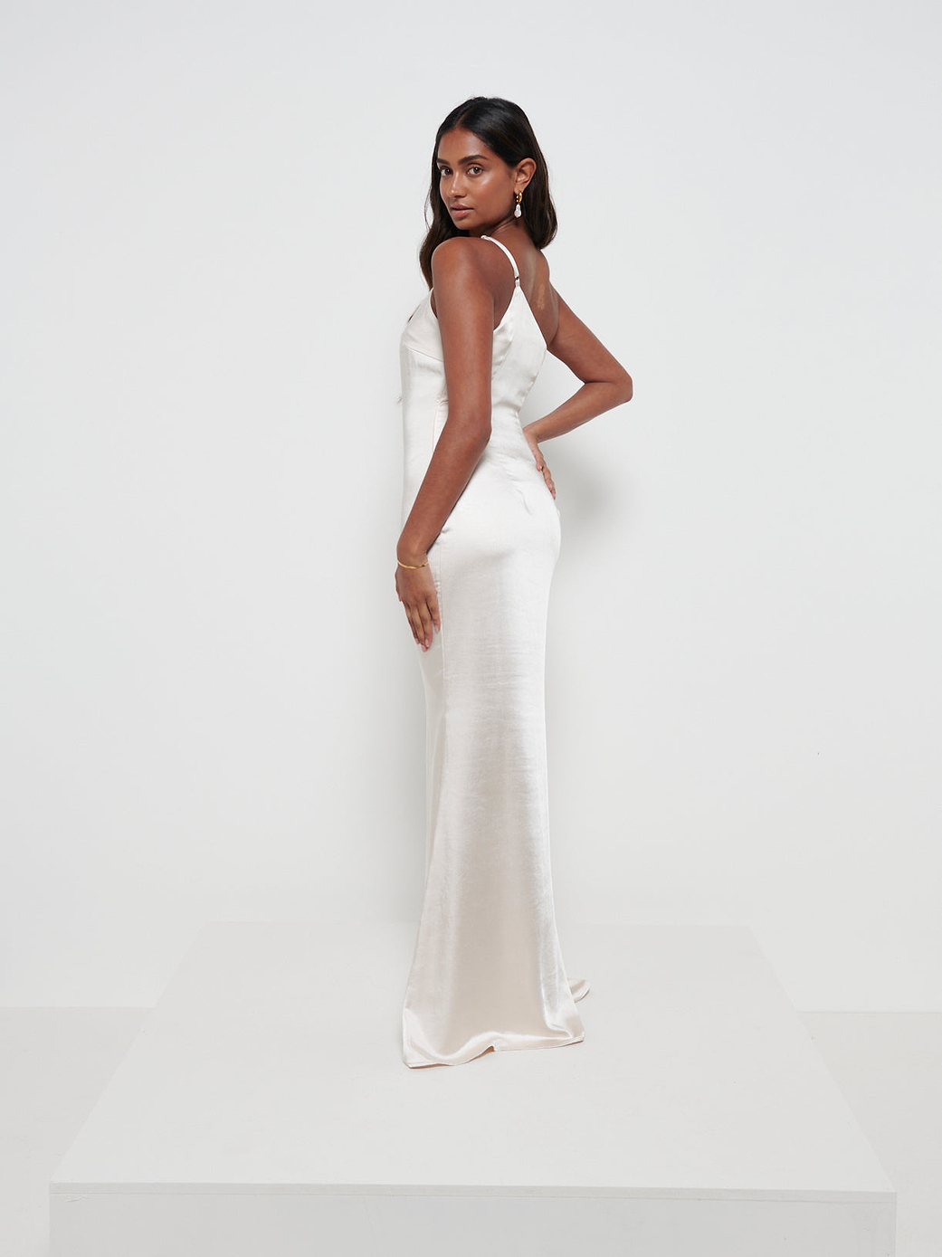 Amelia Maxi Bridesmaid Dress - Matte Champagne