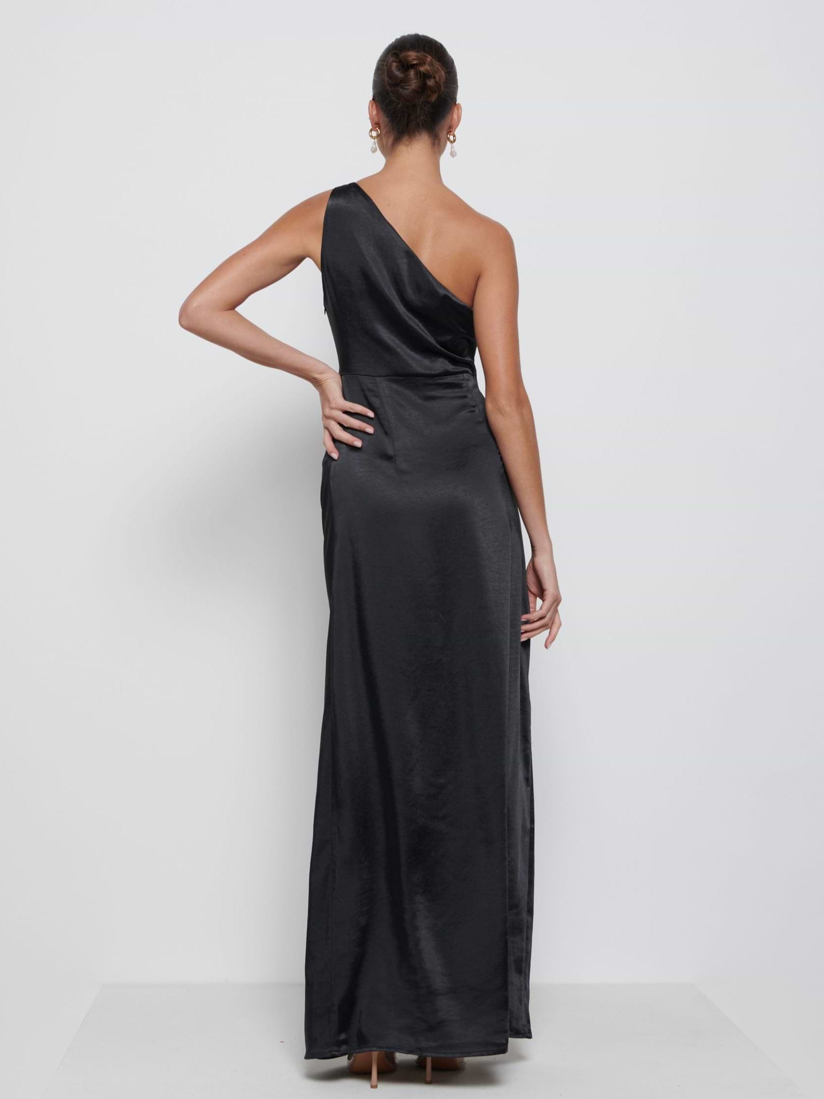 Amelia Ruched Maxi Bridesmaid Dress - Black