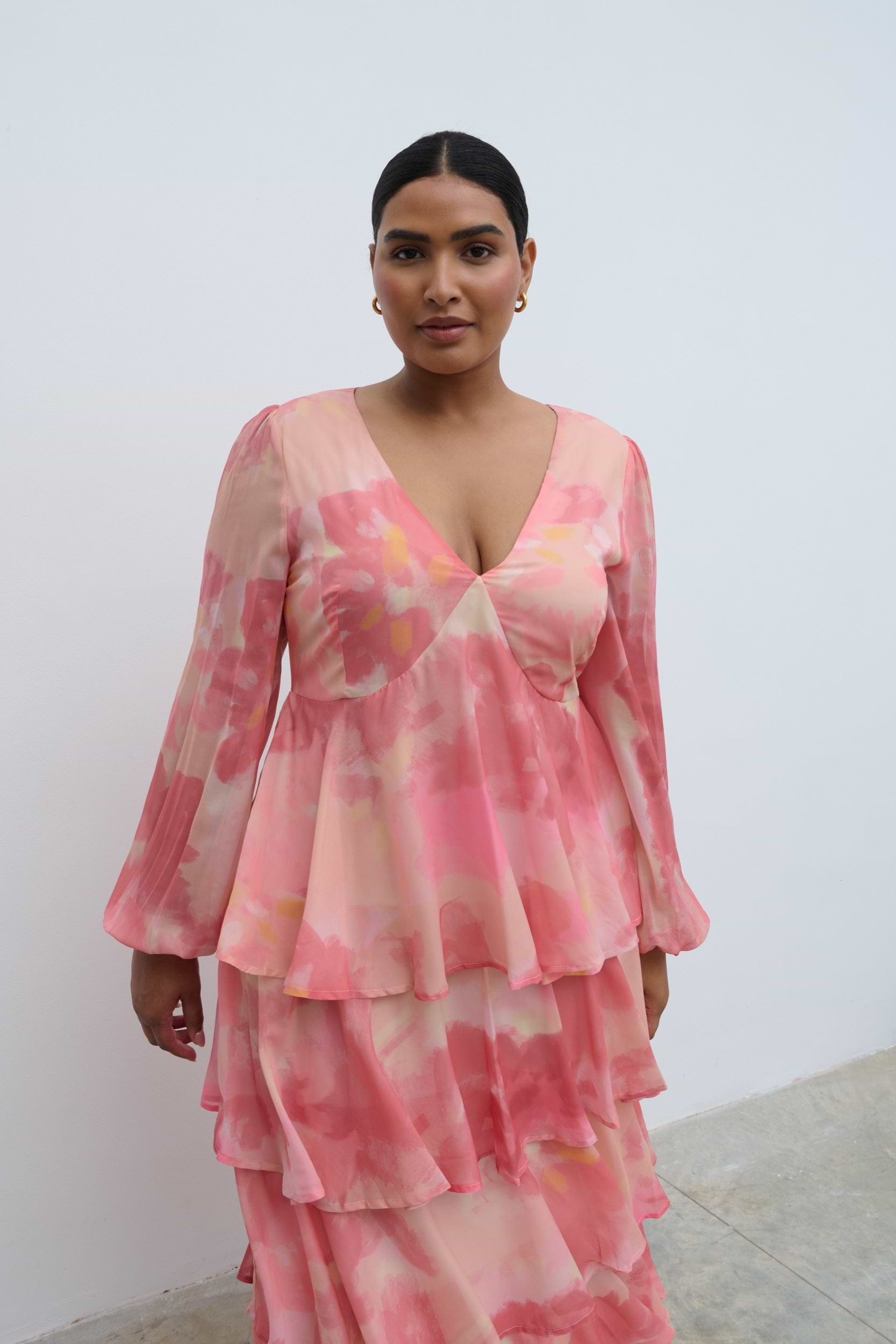 Ashton Ruffle Maxi Dress Curve - Dusky Rose Watercolour