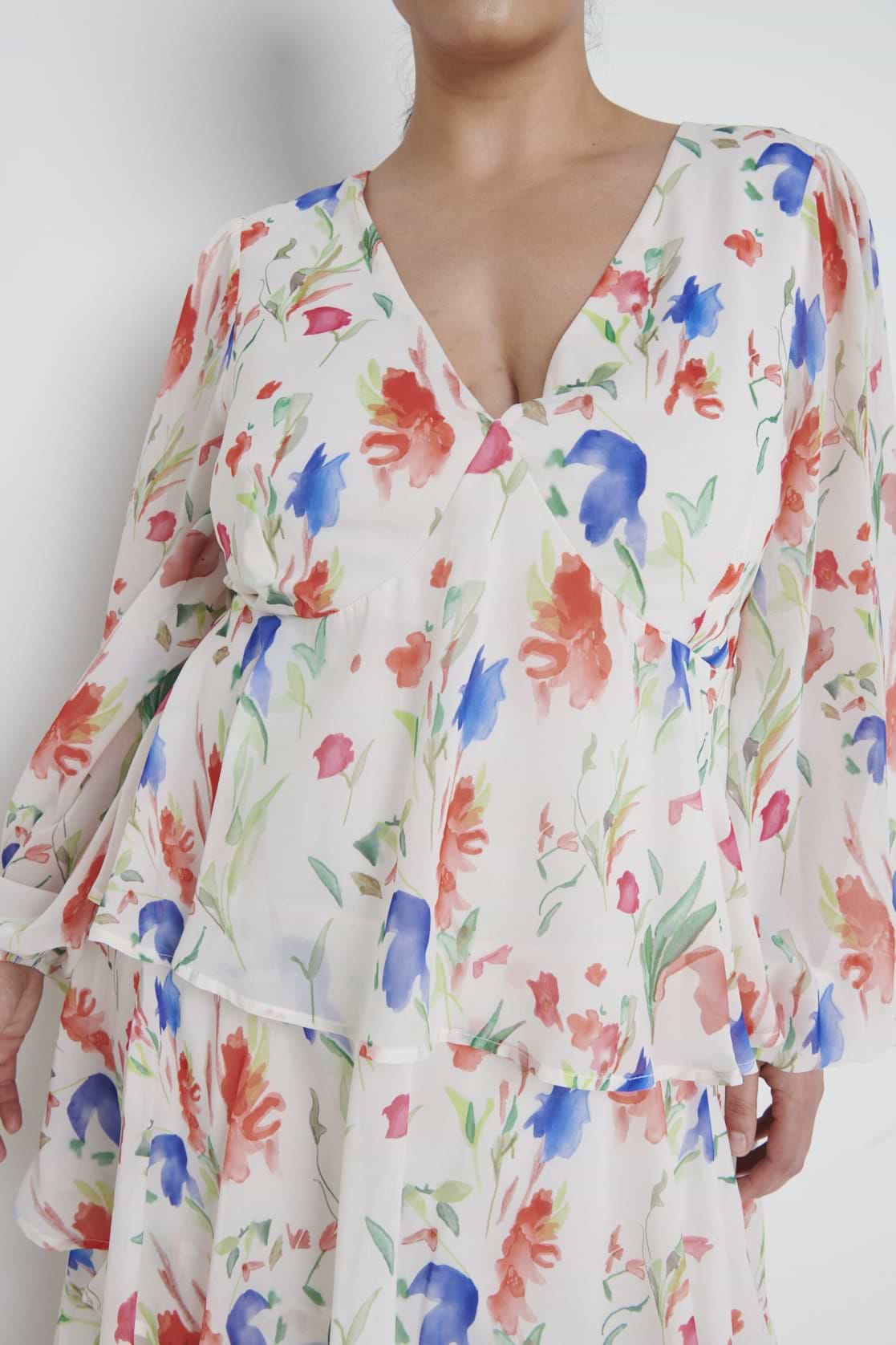 Ashton Ruffle Midi Dress Curve - Dainty Floral