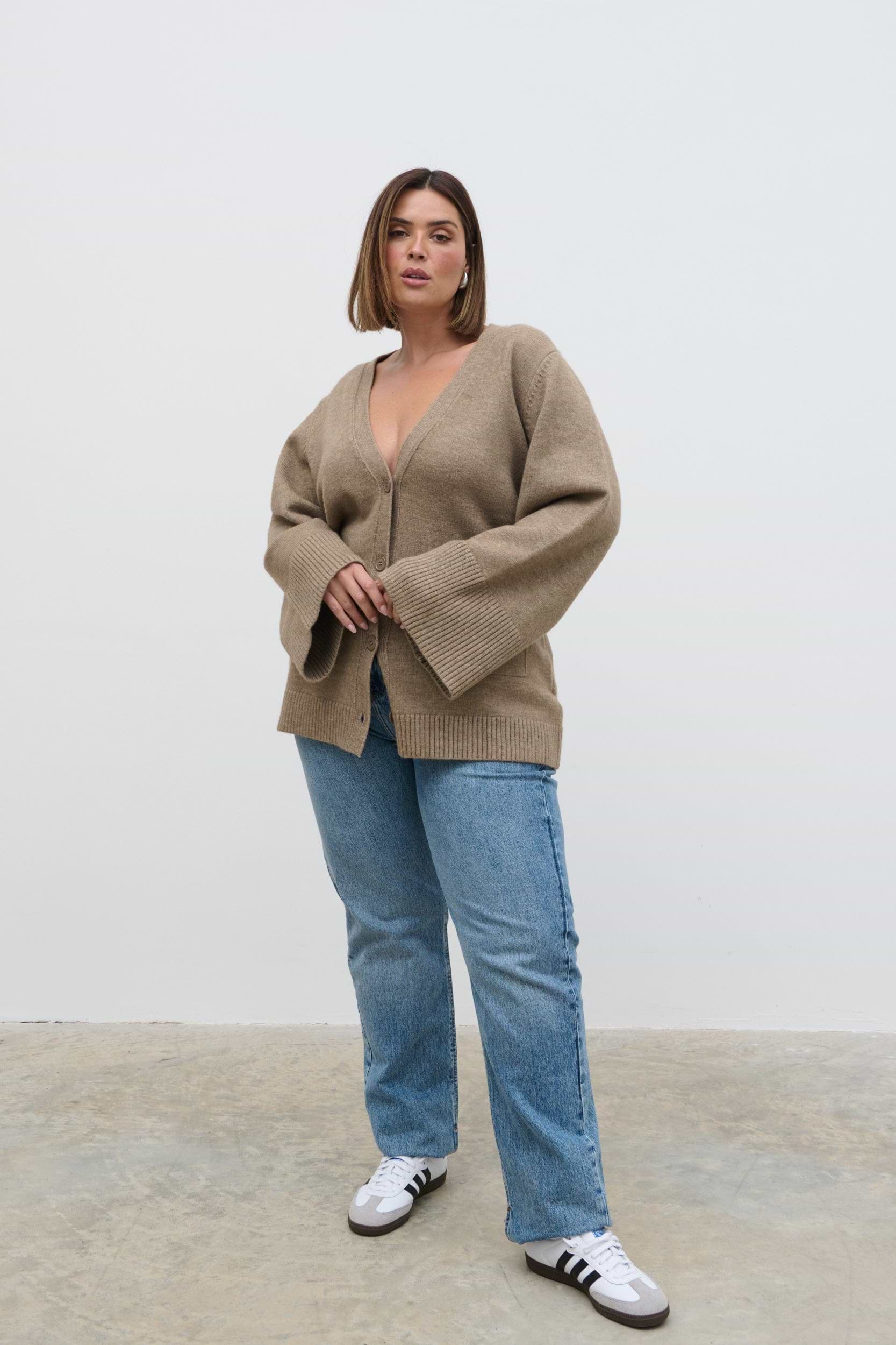 Autumn Knit Cardigan Curve - Dark Beige