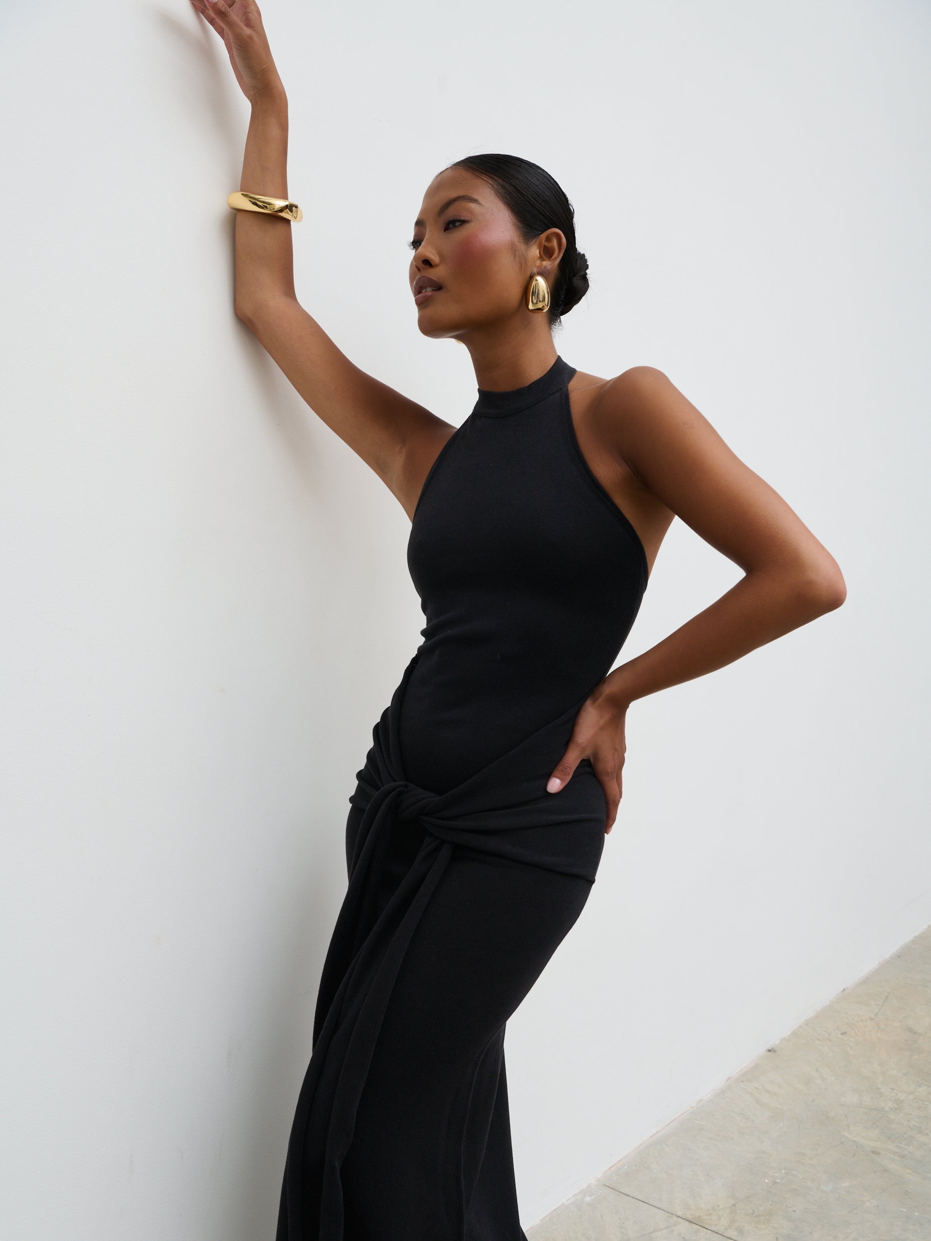 Bernelle Halterneck Tie Waist Knit Midaxi Dress - Black