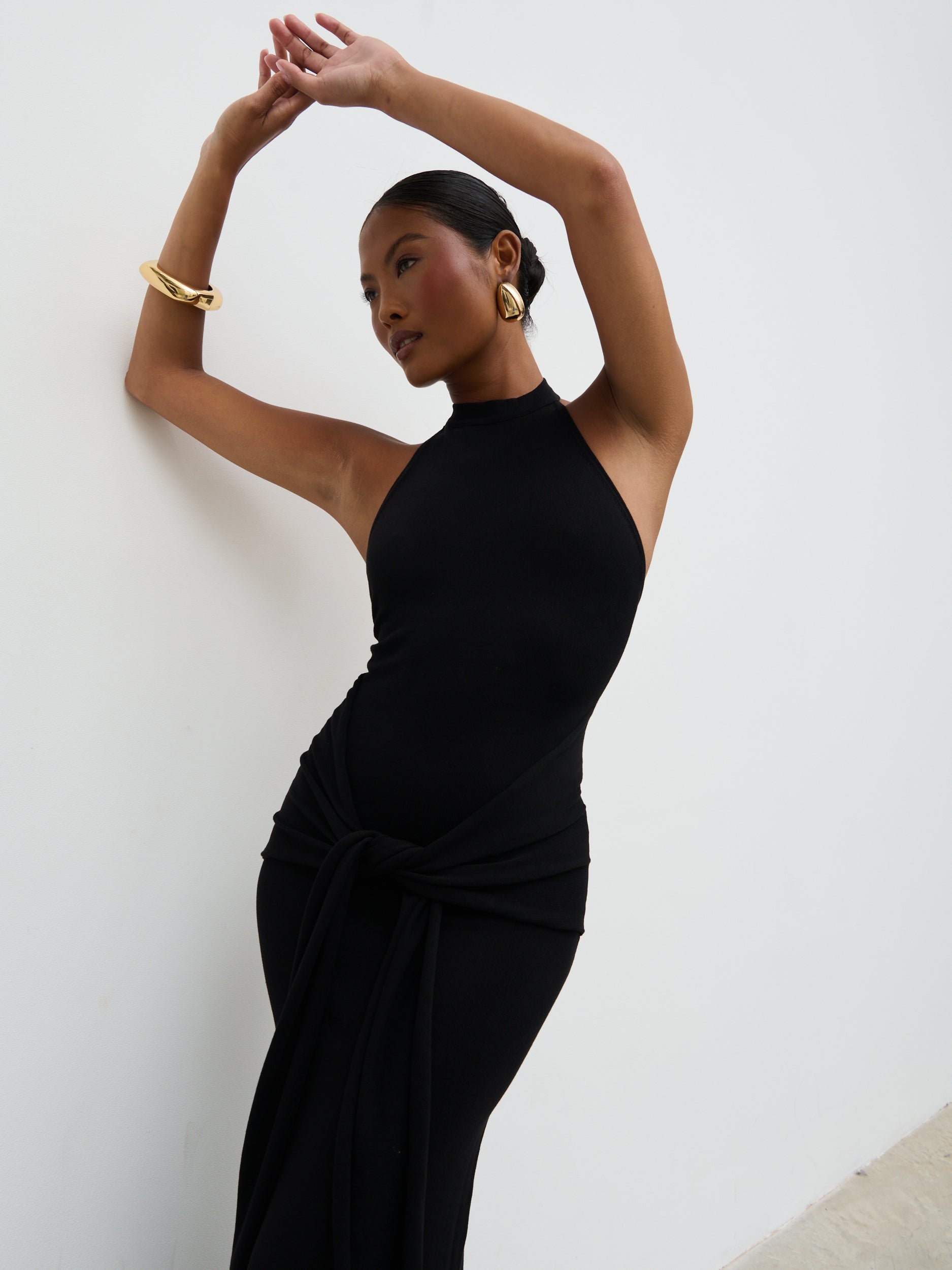 Bernelle Halterneck Tie Waist Knit Midaxi Dress - Black