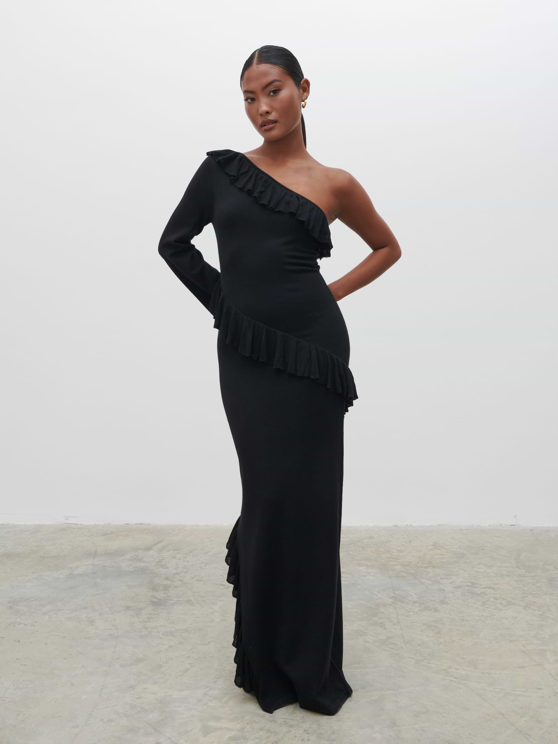 Bethanie Ruffle Maxi Knit Dress - Black