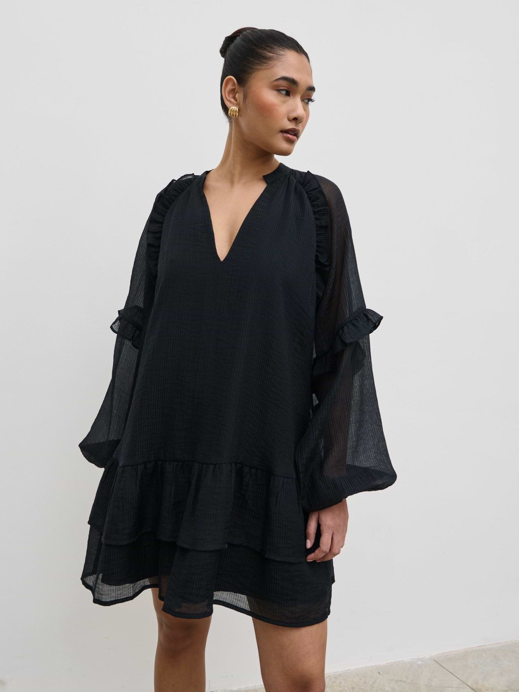 Betsy Long Sleeve Mini Dress - Black