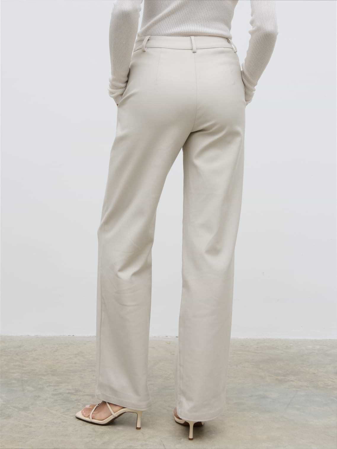Brady Front Pleat Trousers - Chalk