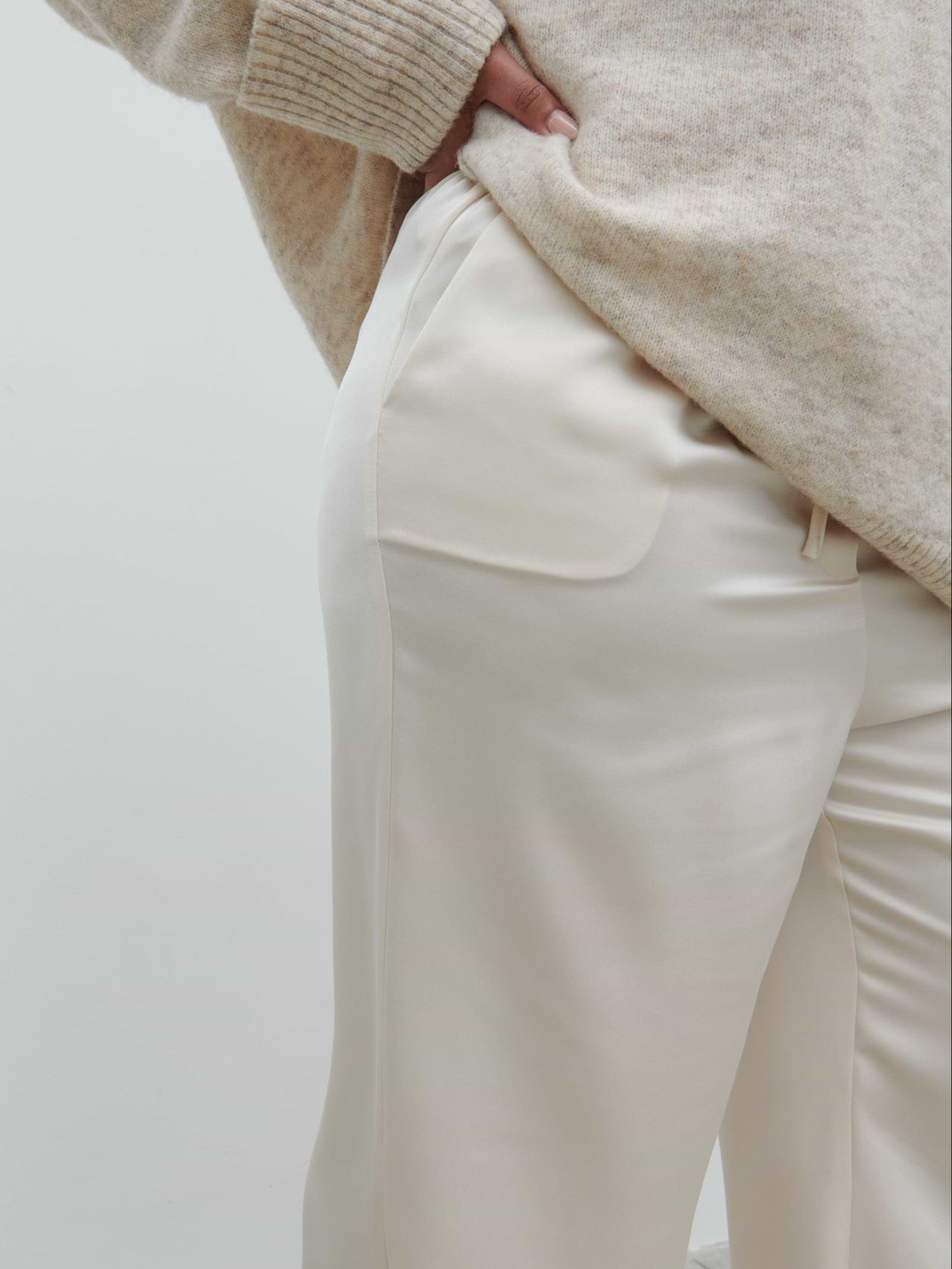 Breya Satin Drawstring Trousers Curve - Oyster