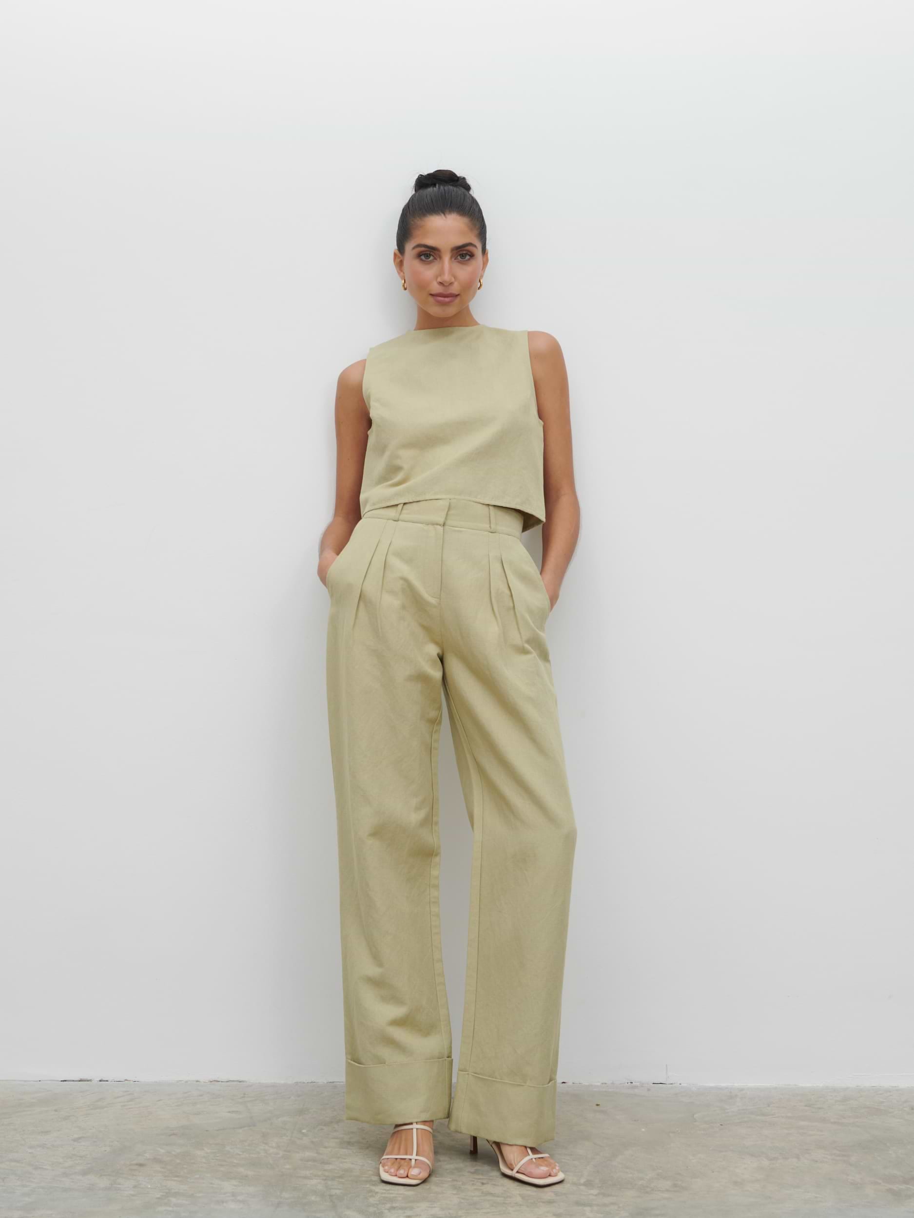 Bryony Boxy Linen Top - Olive
