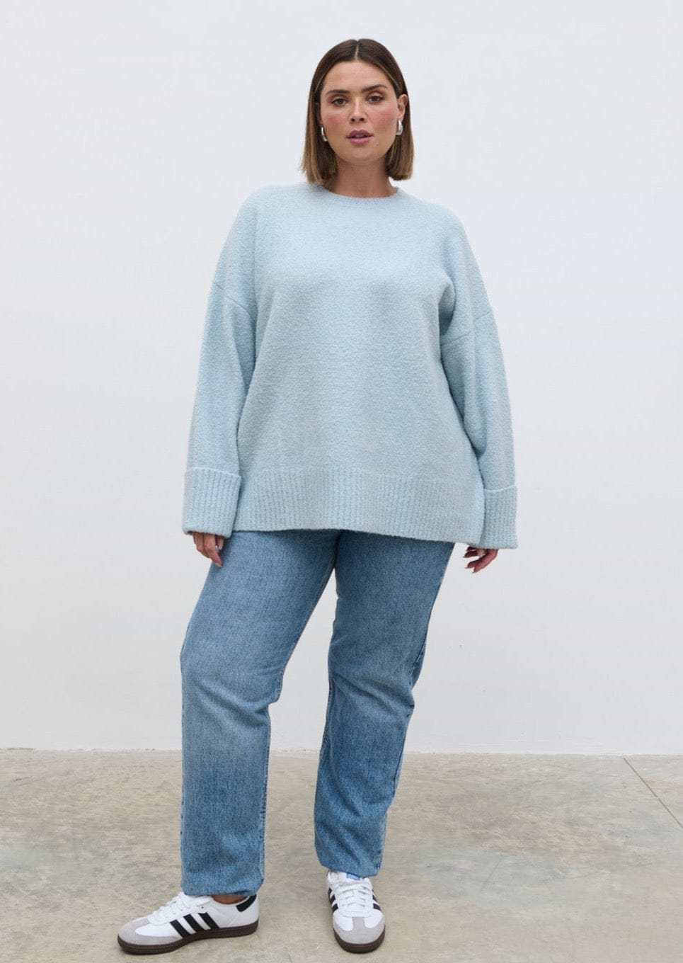 Camille Oversized Borg Knit Jumper Curve - Pale Blue