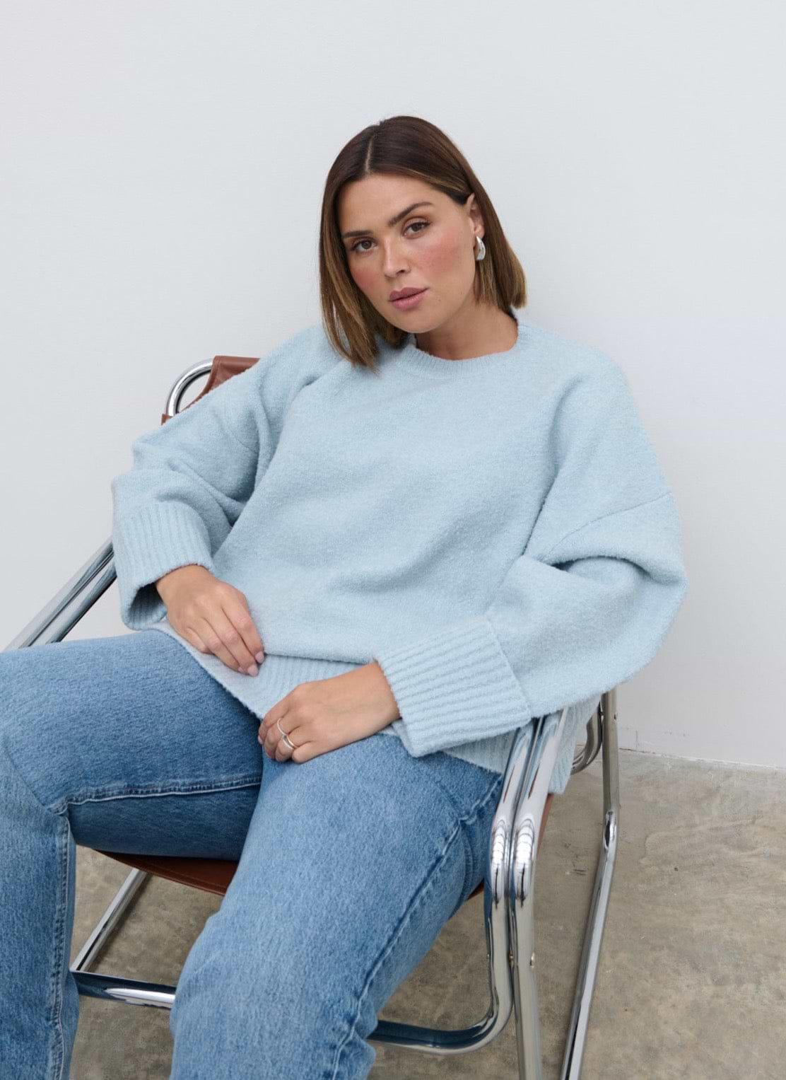 Camille Oversized Borg Knit Jumper Curve - Pale Blue