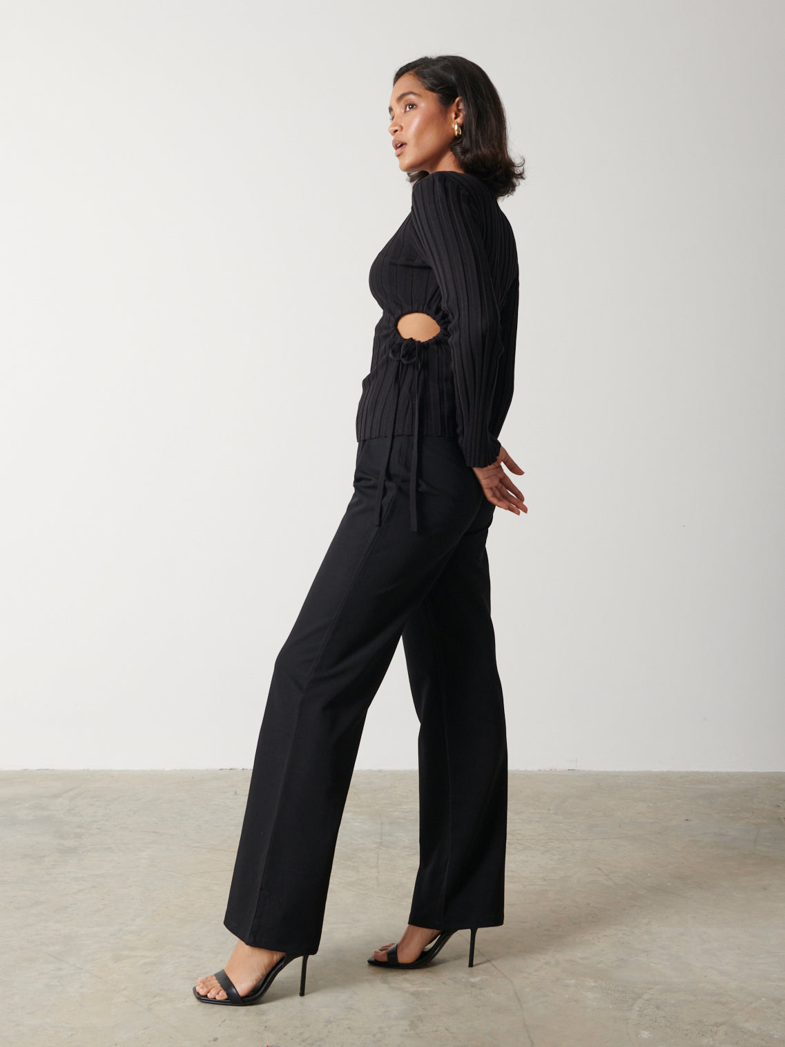 Dahlia Cut Out Waist Knit Top - Black