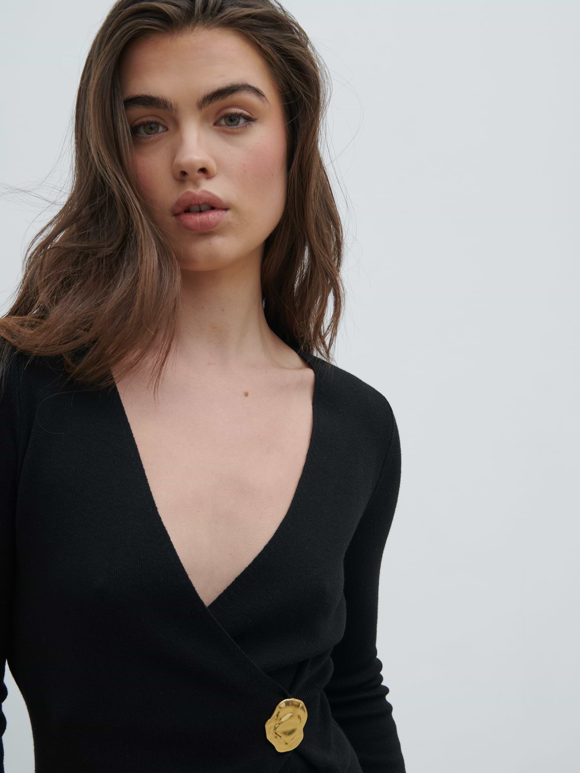 Effie Asymmetric Knit Cardigan - Black