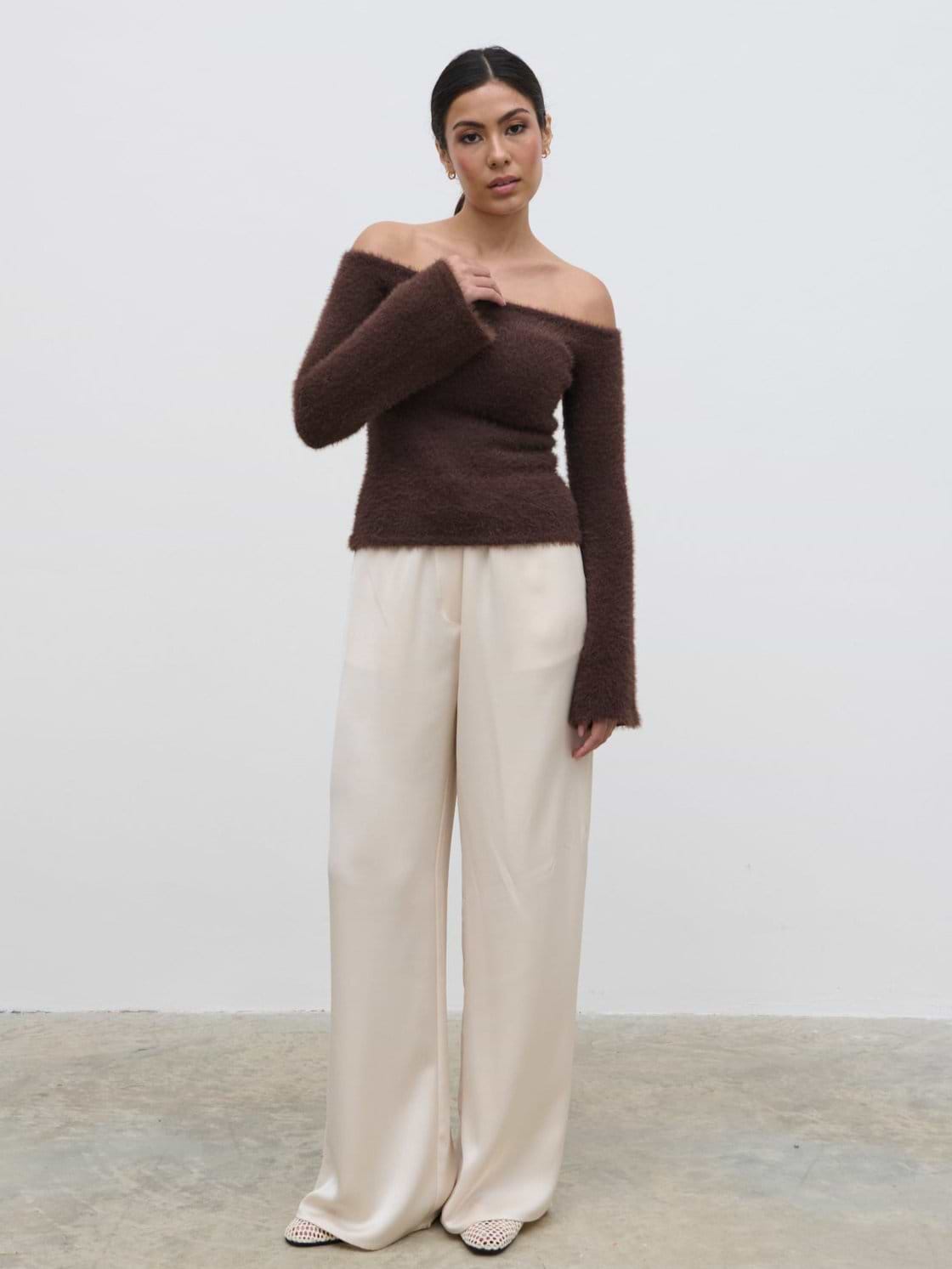 Erika Bardot Fluffy Knit Top - Chocolate