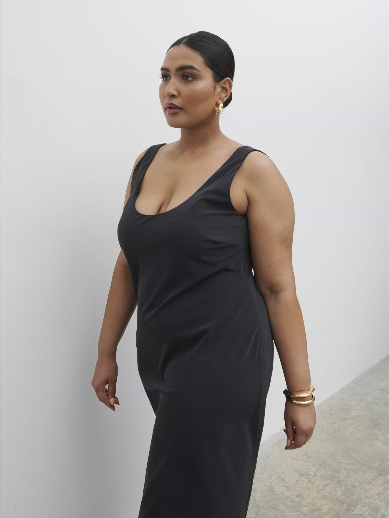 Evelyn Satin Slip Midaxi Dress Curve - Black