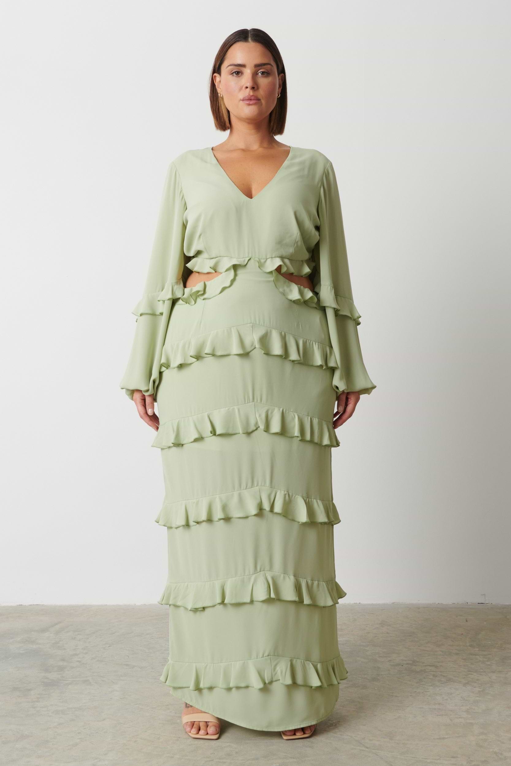 Evie Ruffle Maxi Dress Curve - Sage