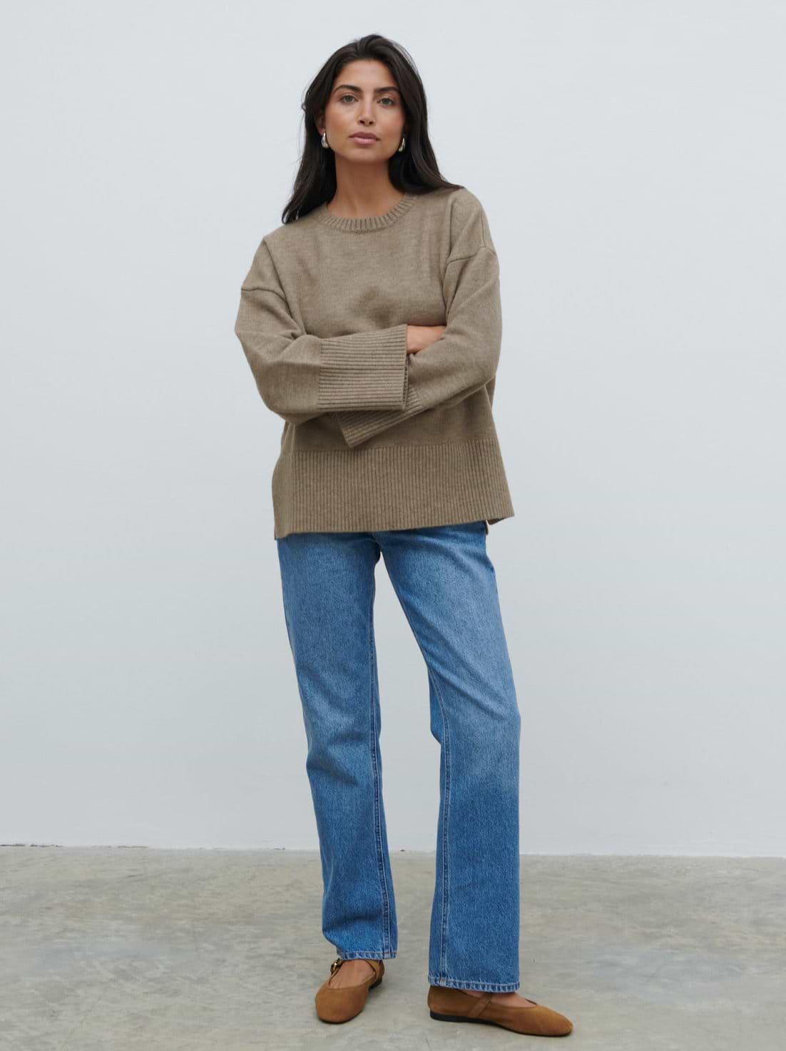 Finnity Slouchy Crew Neck Knit Jumper - Mushroom