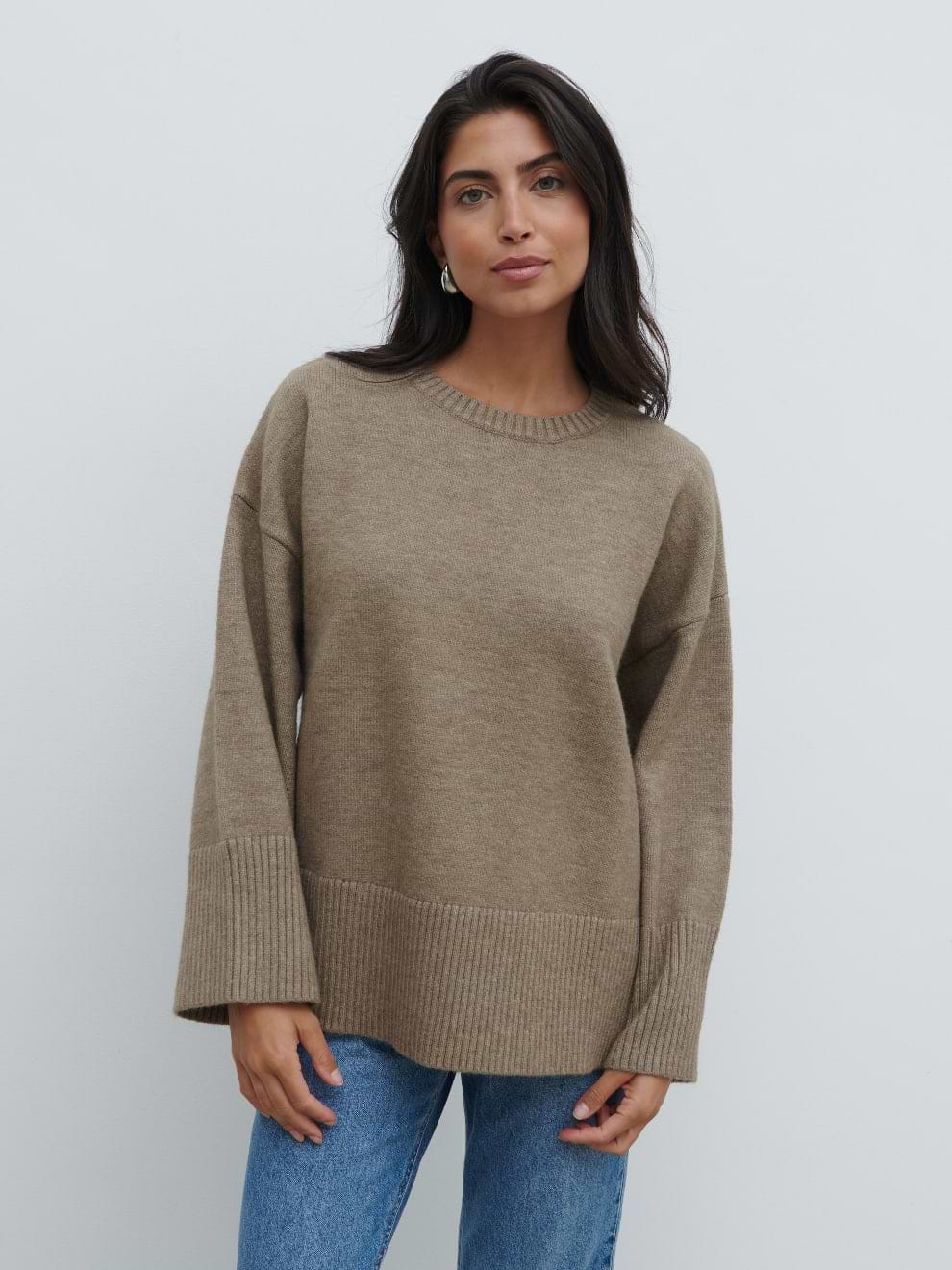 Finnity Slouchy Crew Neck Knit Jumper - Mushroom