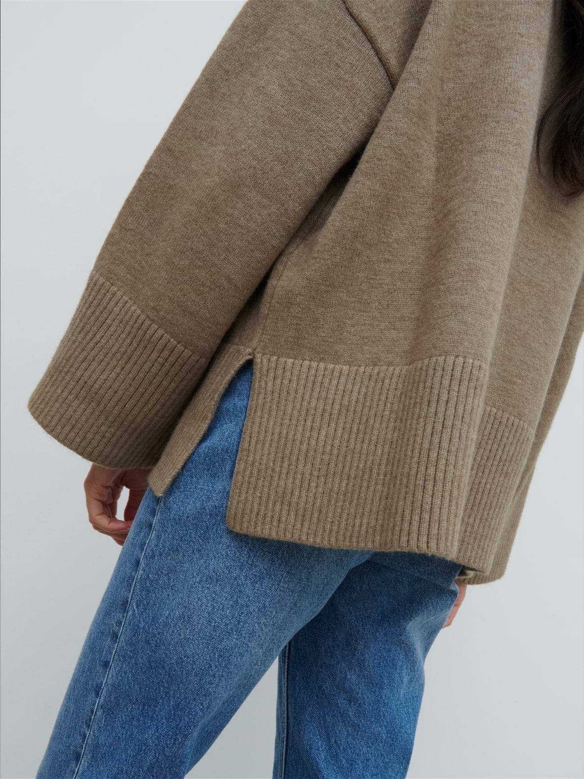 Finnity Slouchy Crew Neck Knit Jumper - Mushroom