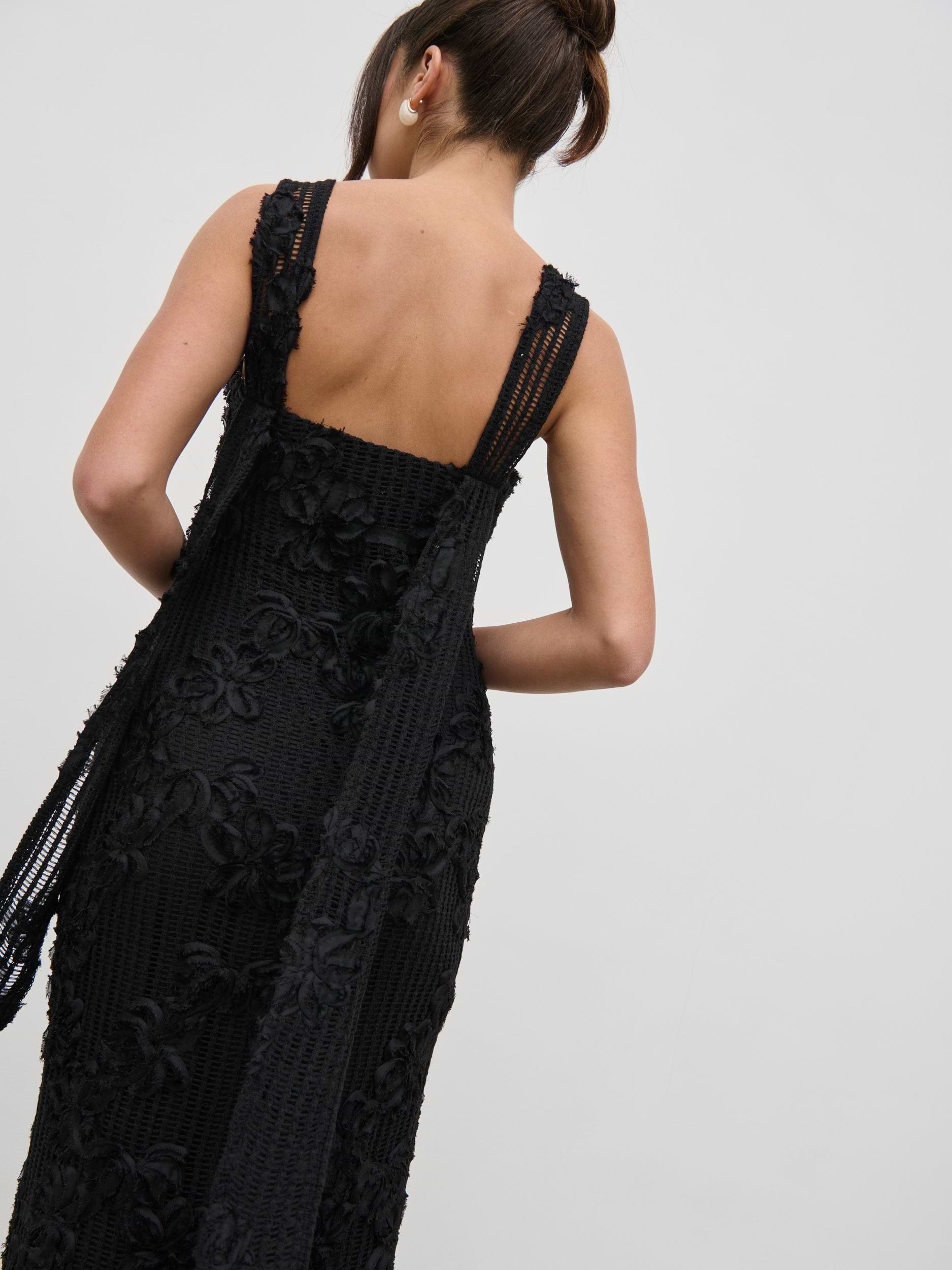 Gigou Crochet Floral Maxi Dress - Black