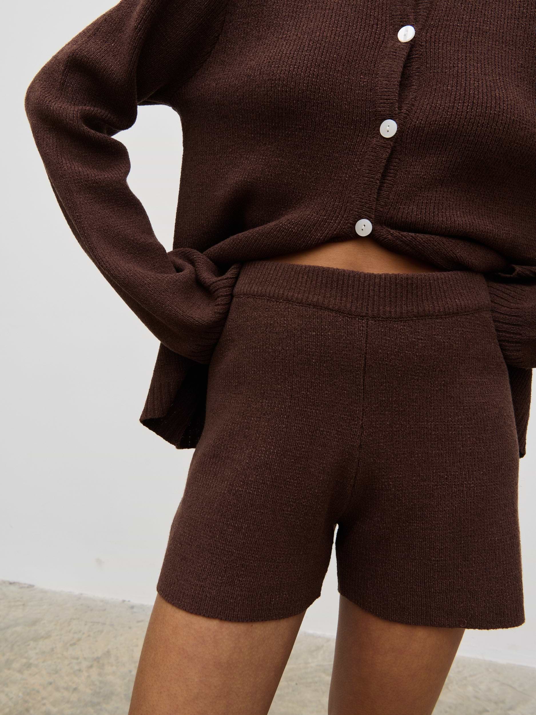 Gracie Fine Tape Knit Shorts - Brown