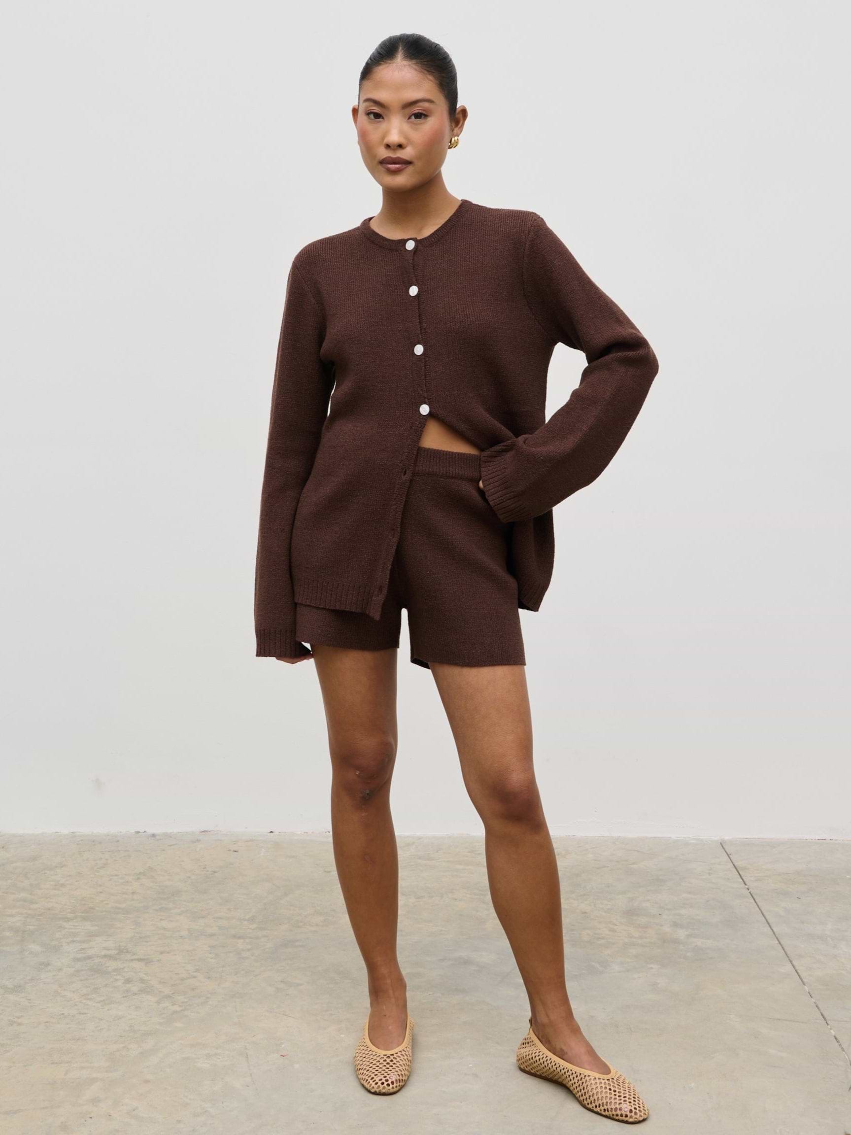 Gracie Fine Tape Knit Shorts - Brown