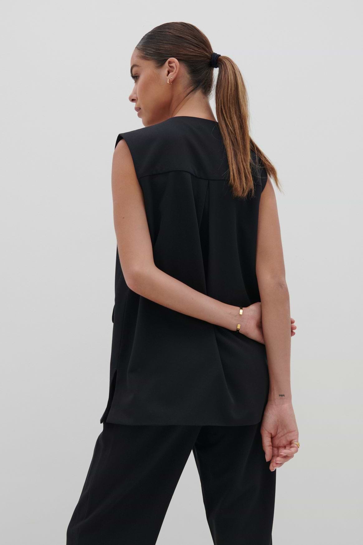 Harlee Sleeveless Waistcoat - Black