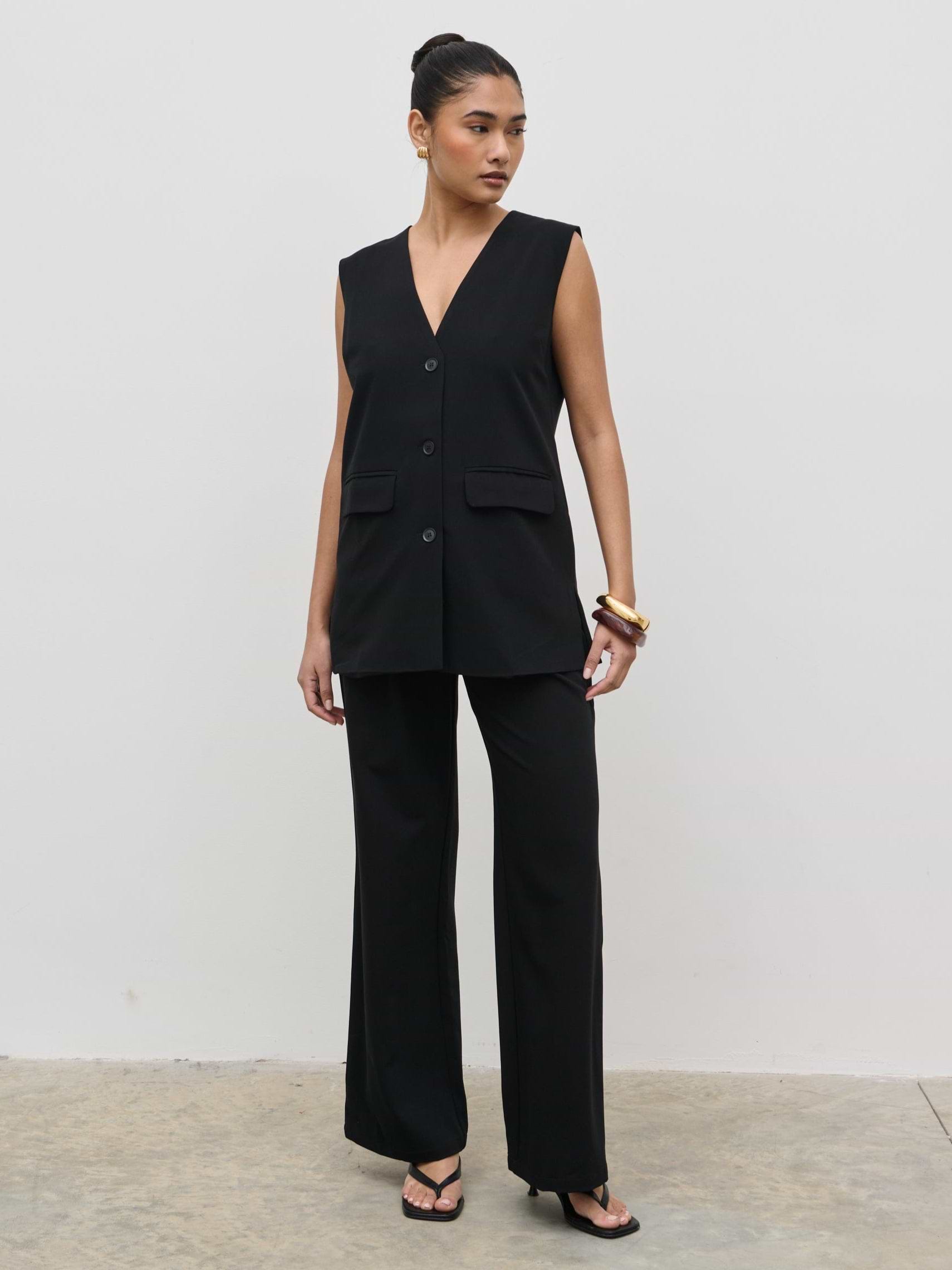 Harlee Sleeveless Waistcoat - Black