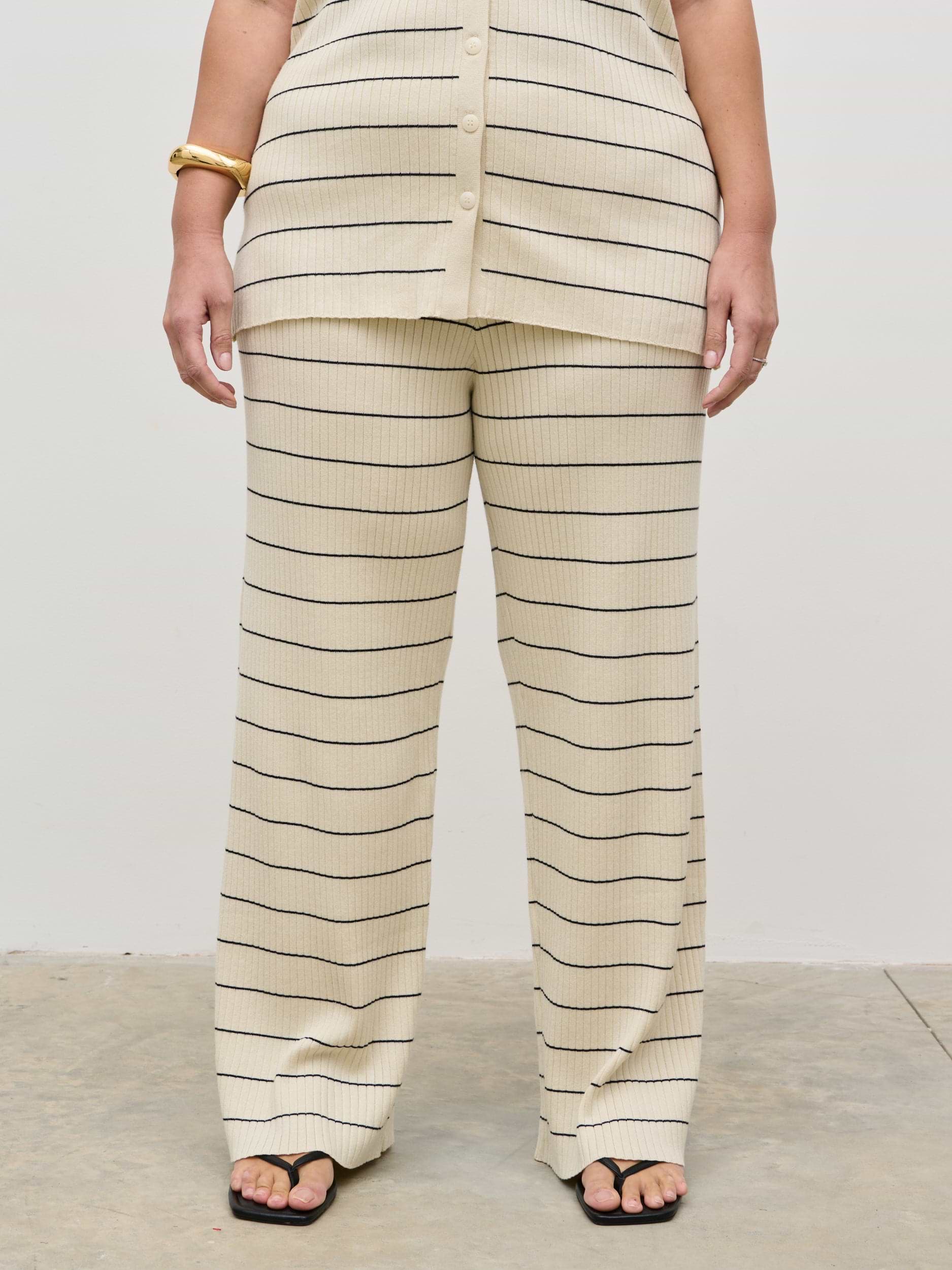 Hattie Stripe Knit Trousers Curve - Cream and Black